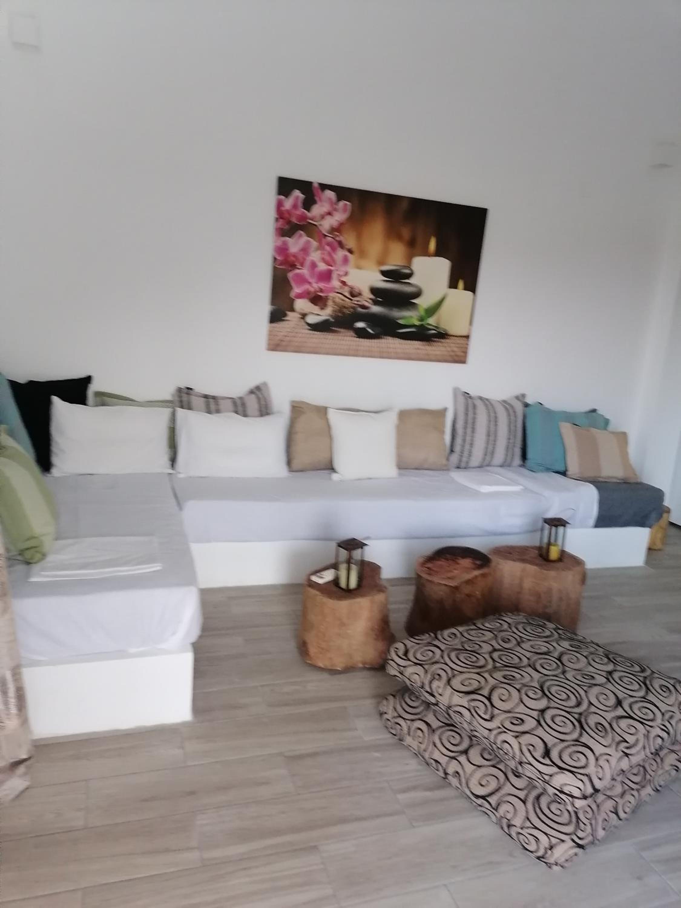 Revery Villa & House