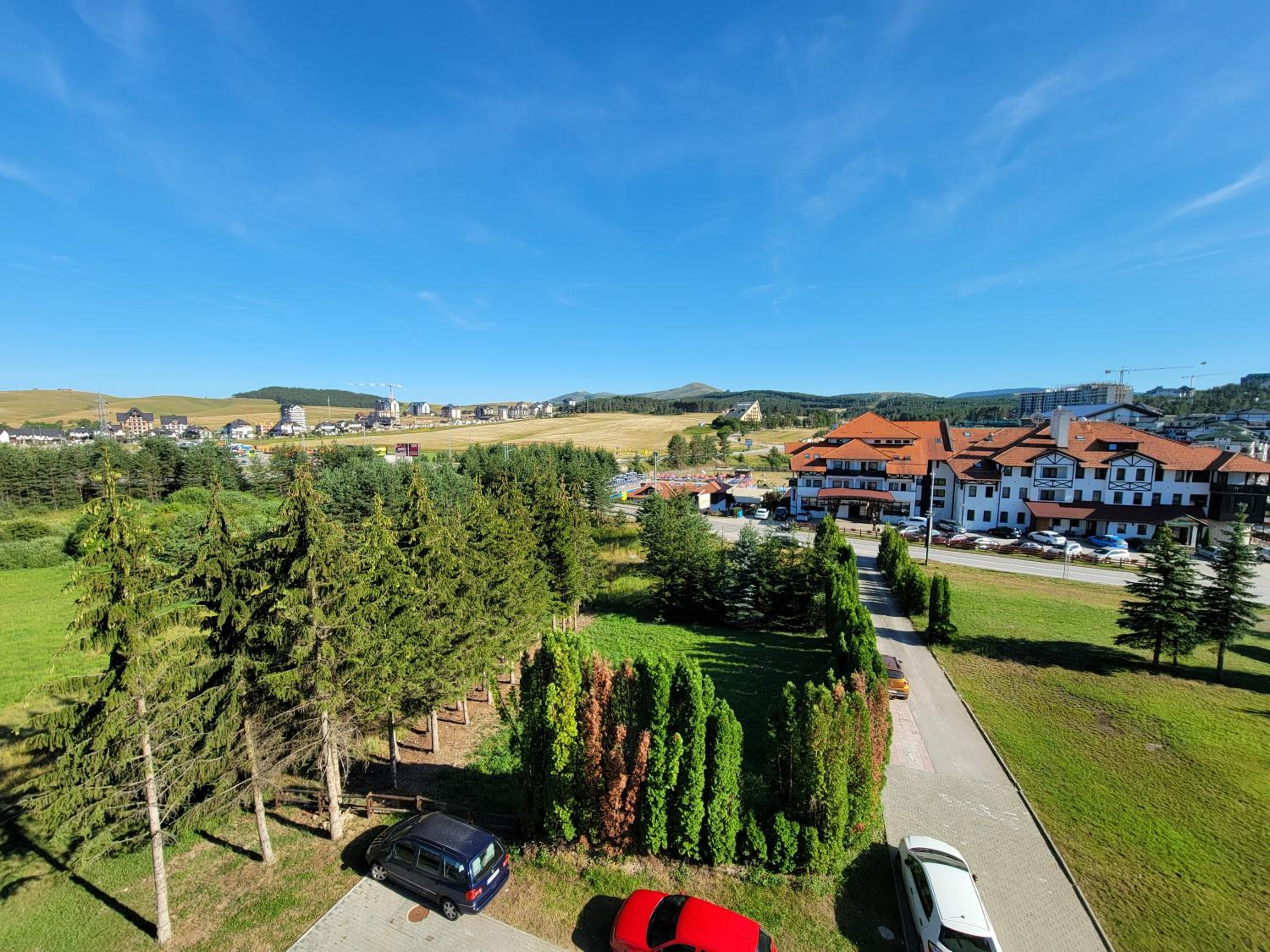 Goldview Apartmani