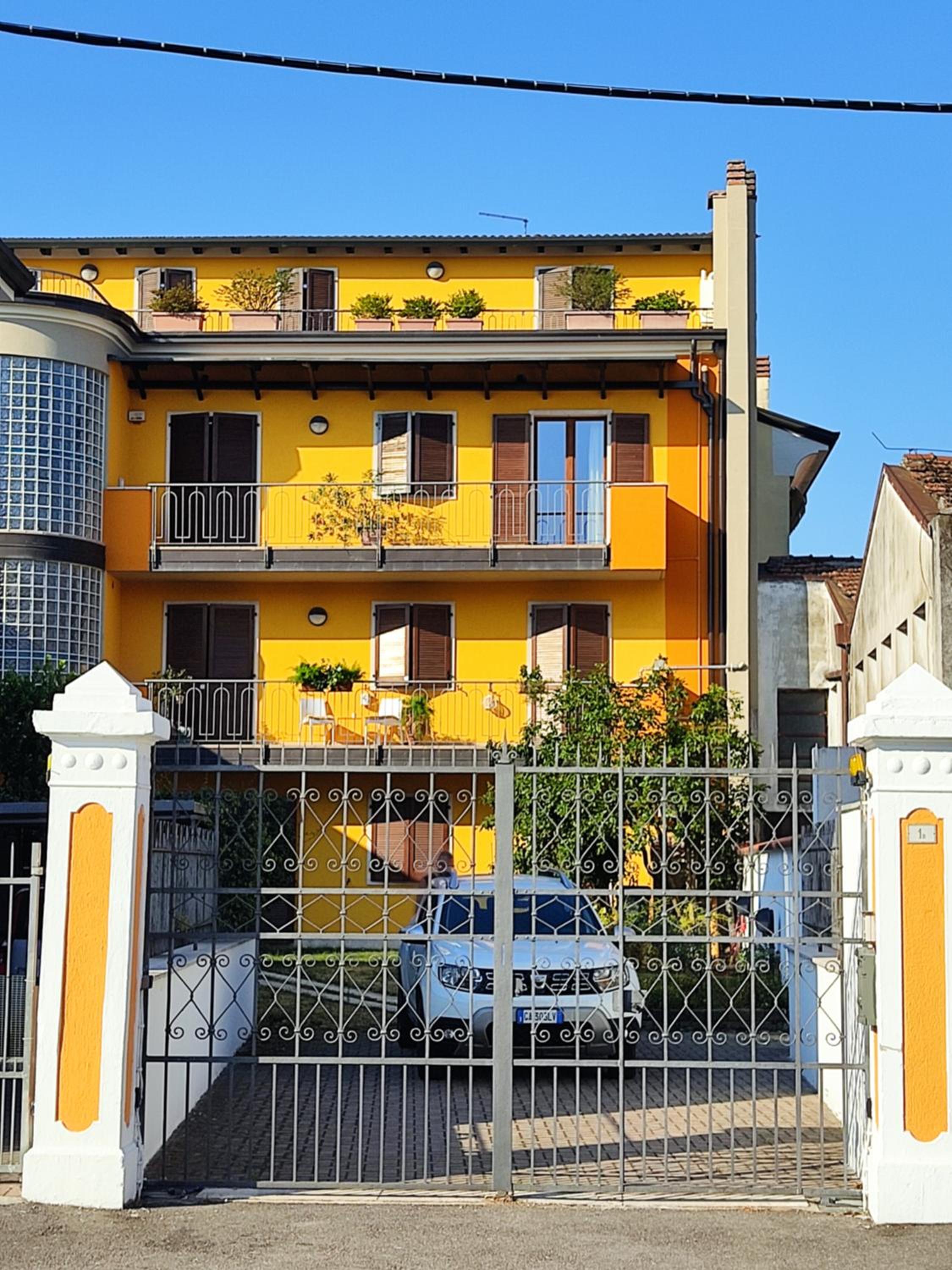 Lovely Casa Paola Villlafranca centro Zimmer Rooms