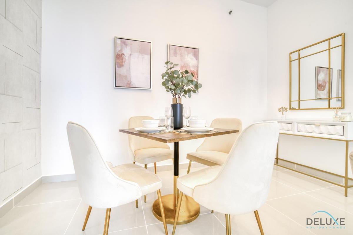 Upscale 1BR at Marina Pinnacle Dubai Marina by Deluxe Holiday Homes