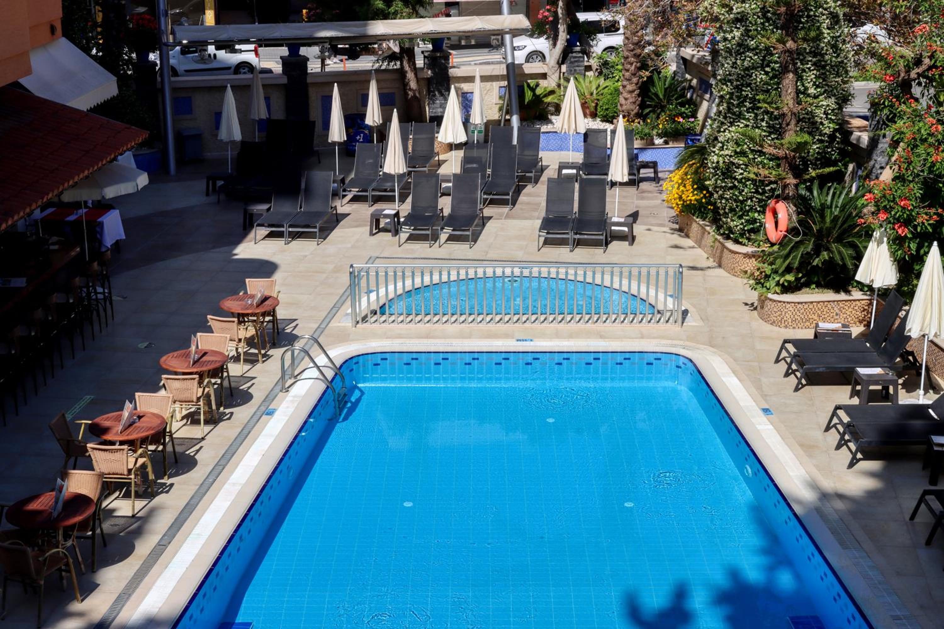 May Flower Apart Otel - Image 50