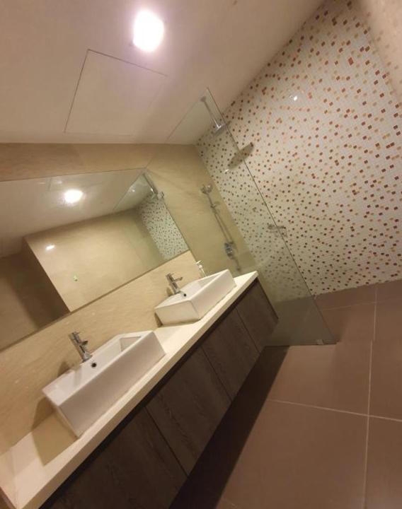 Regalia Residence KLCC View by iLuxHome