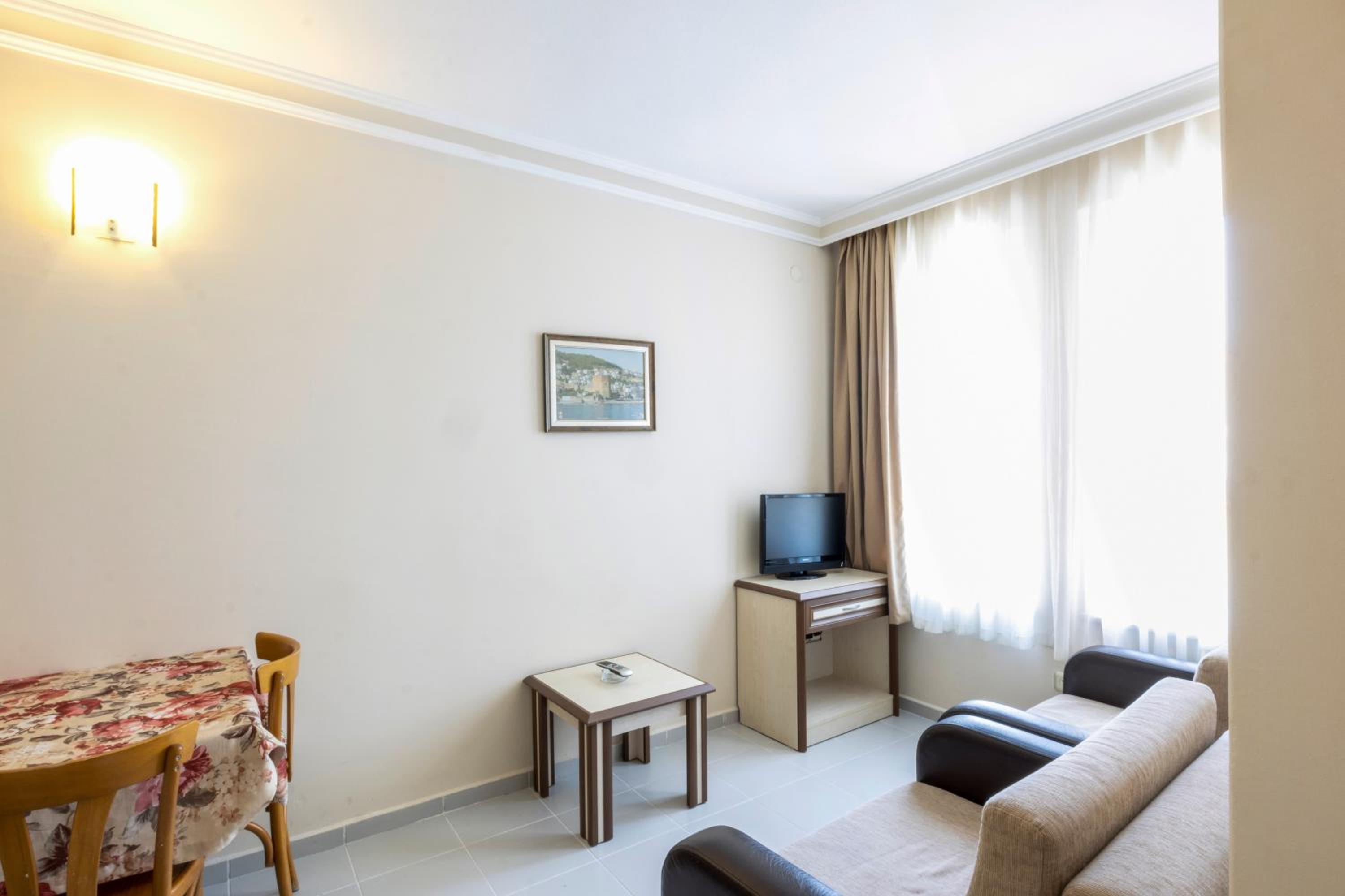 May Flower Apart Otel - Image 61