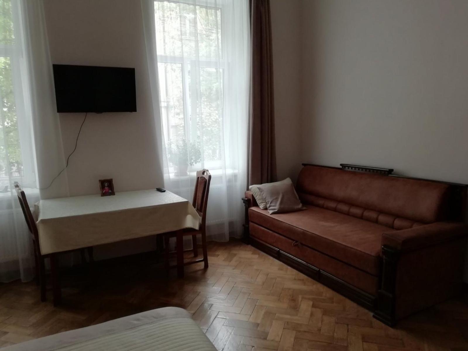Верхрат en Lviv — hotel room