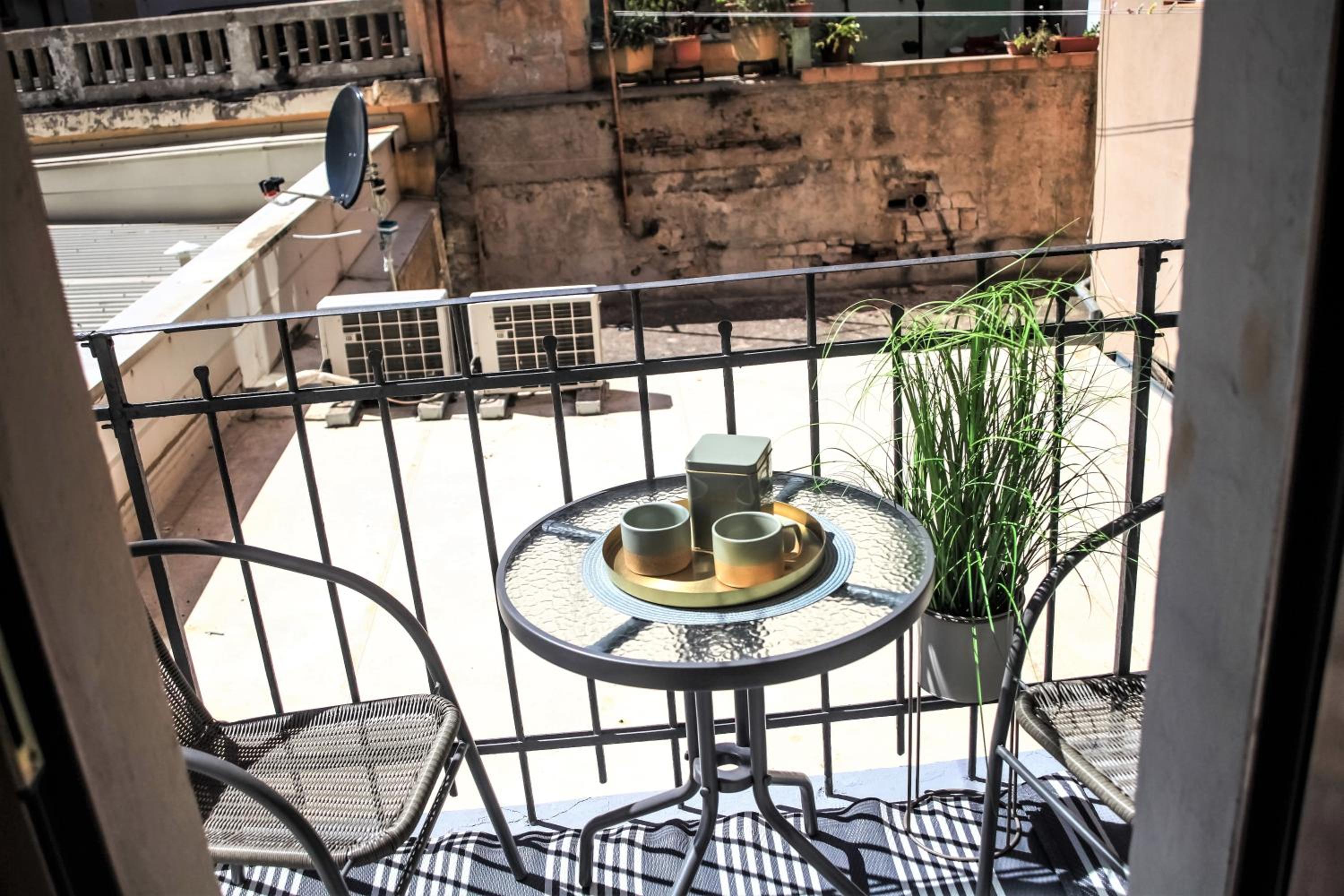 Hedone City Luxury Apartments with FREE PARKING photo 3