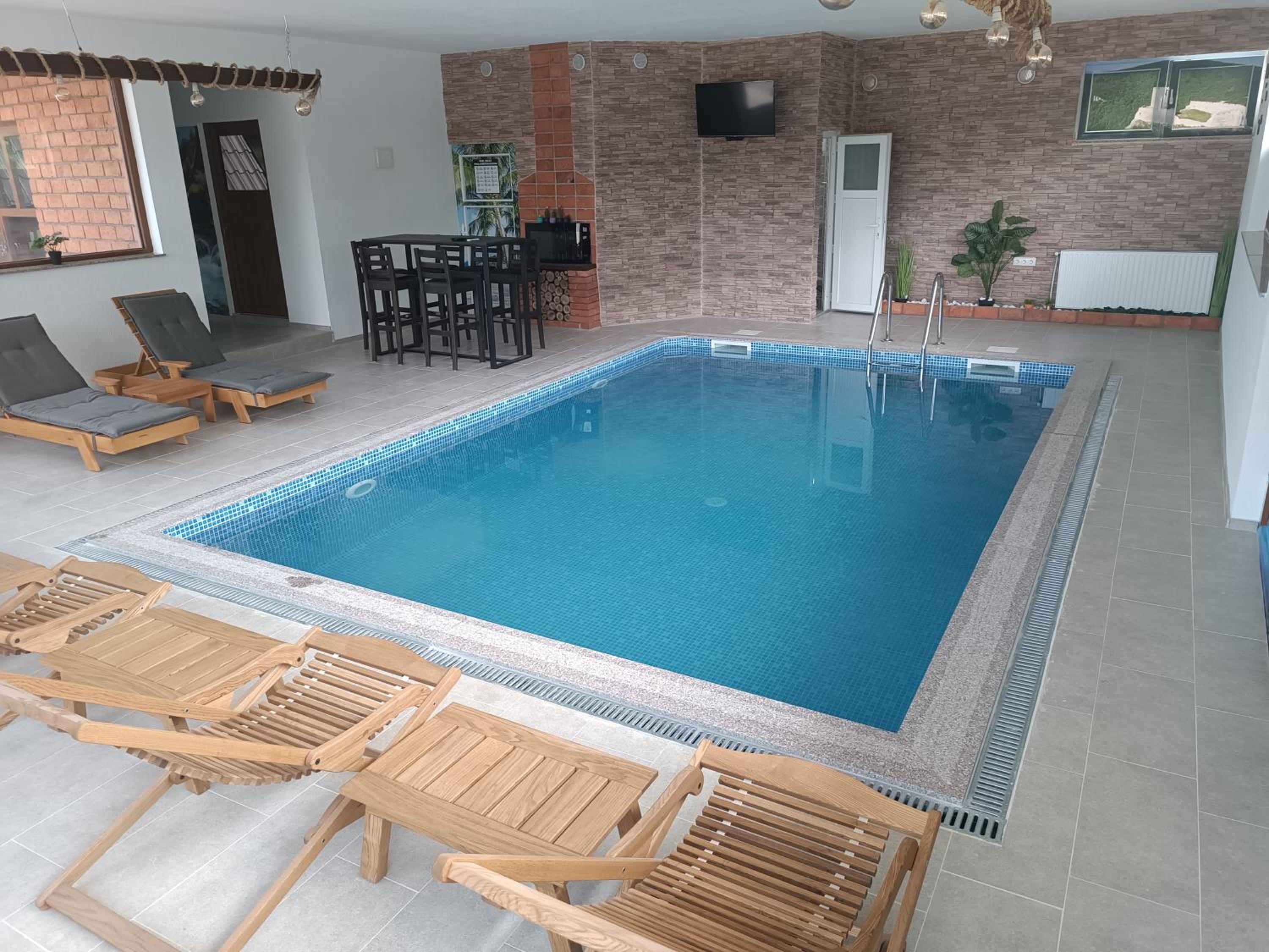 Villa Adanis