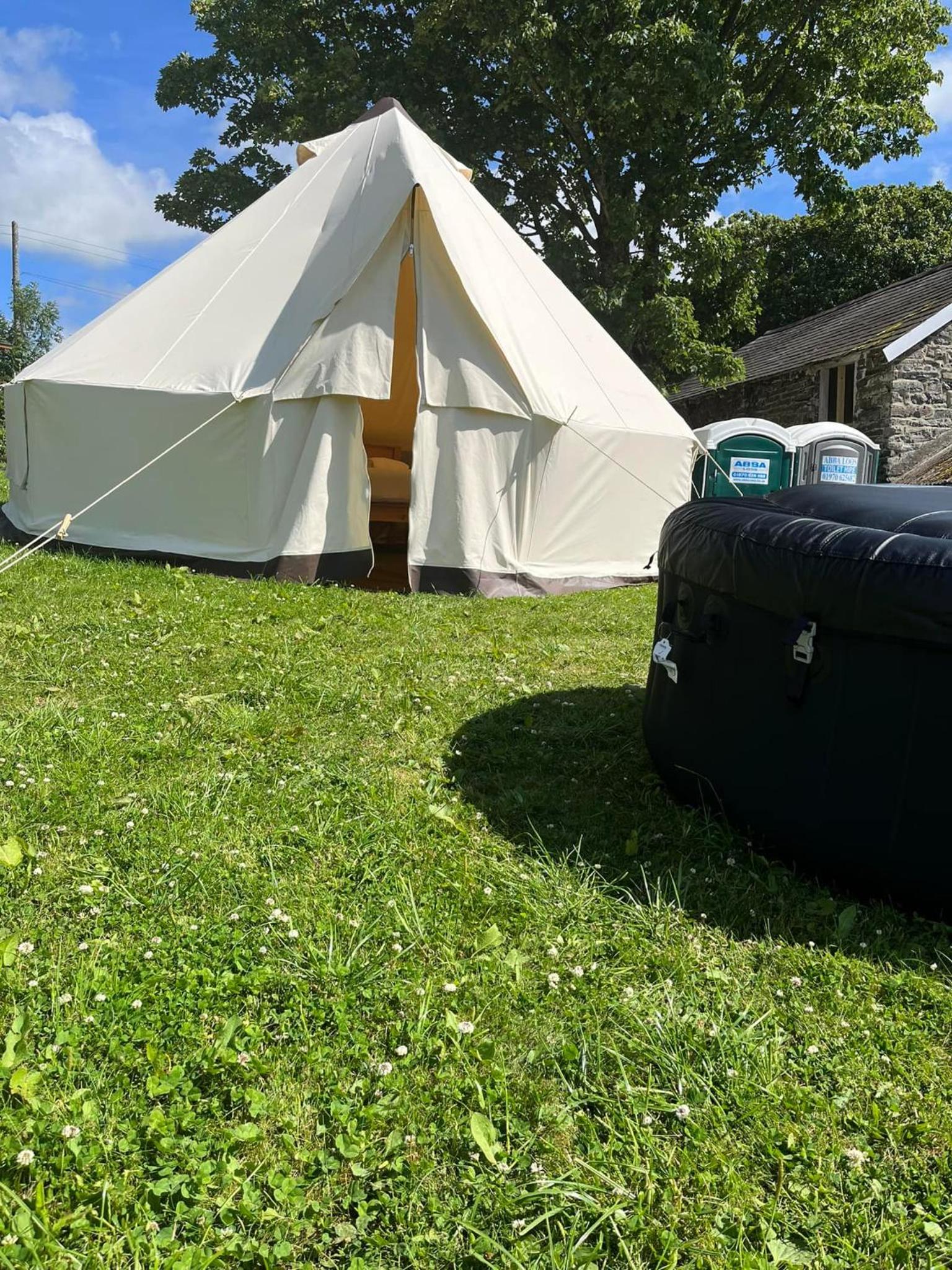 Hotel Tipi - Pengarreg