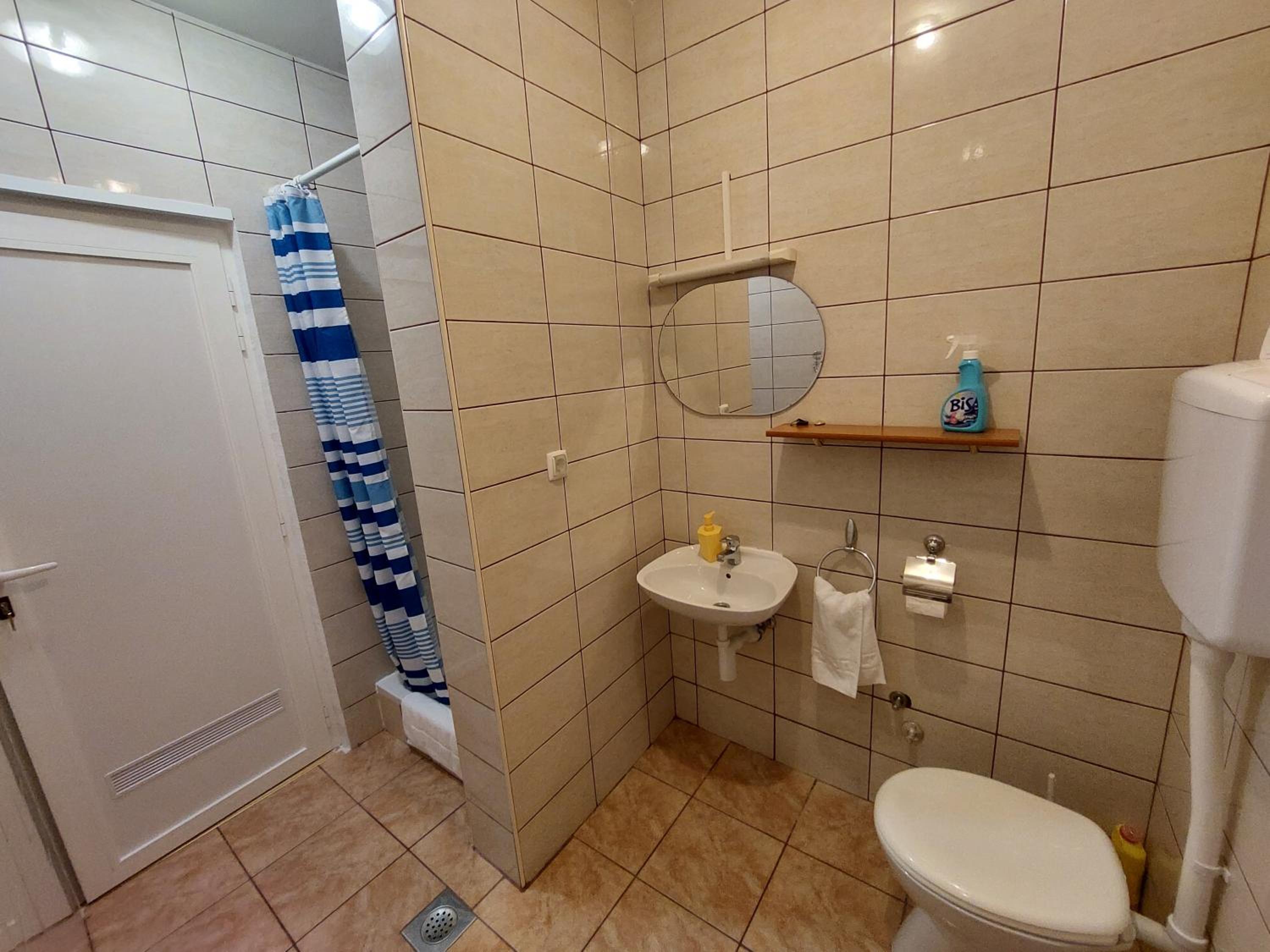 Apartments Crnjac