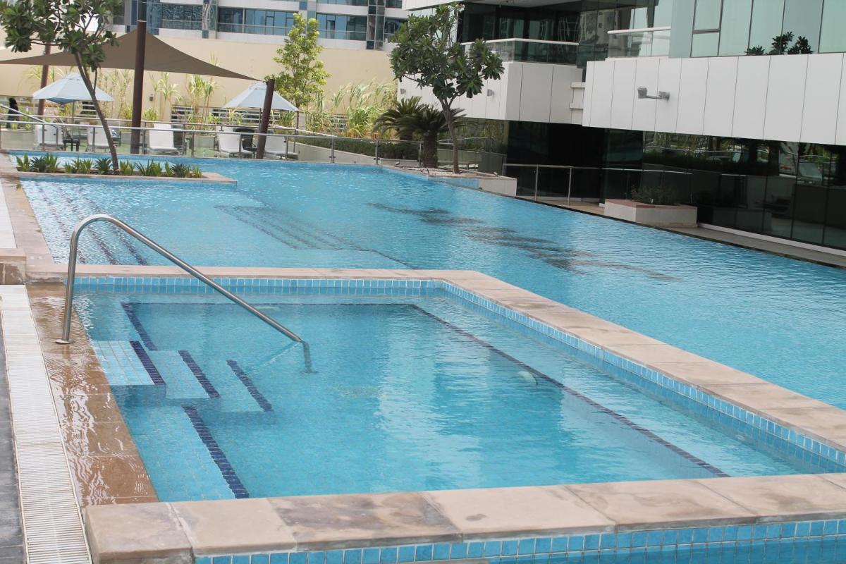 Spacious one bedroom close to Burj Khalifa, Dubai Mall in Business Bay