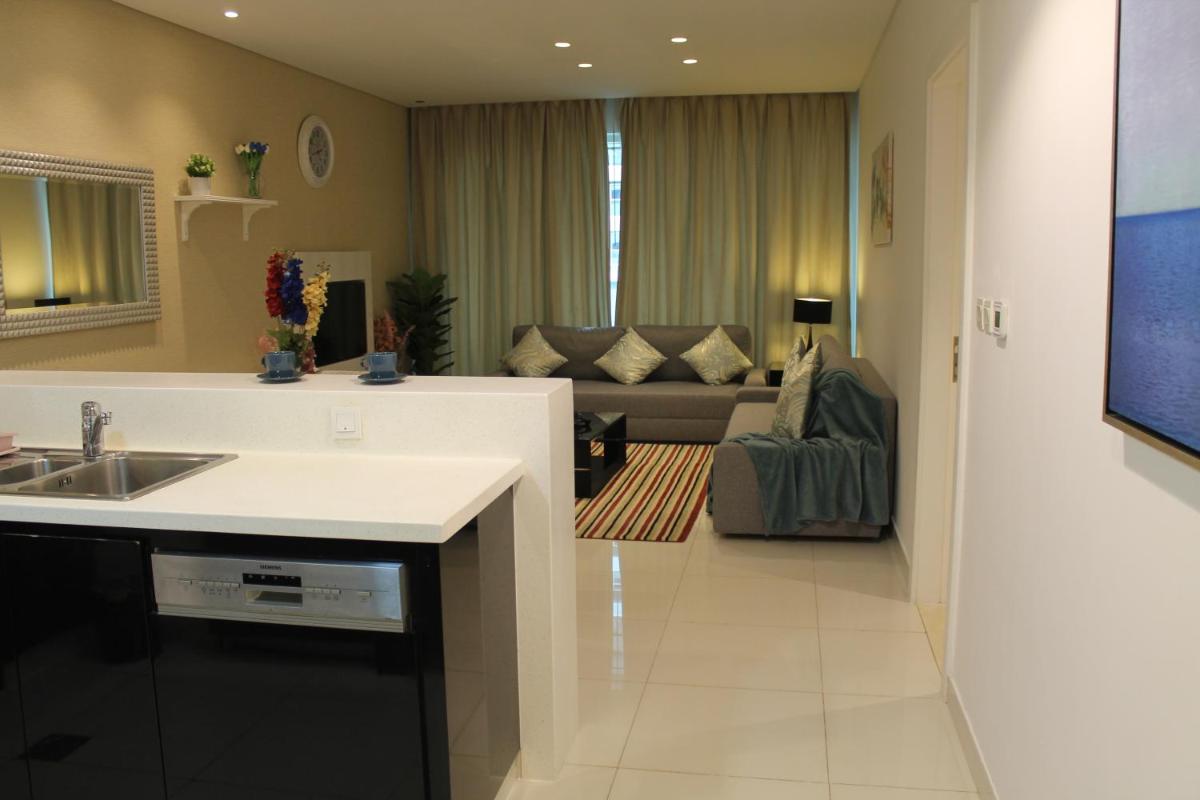 Spacious one bedroom close to Burj Khalifa, Dubai Mall in Business Bay