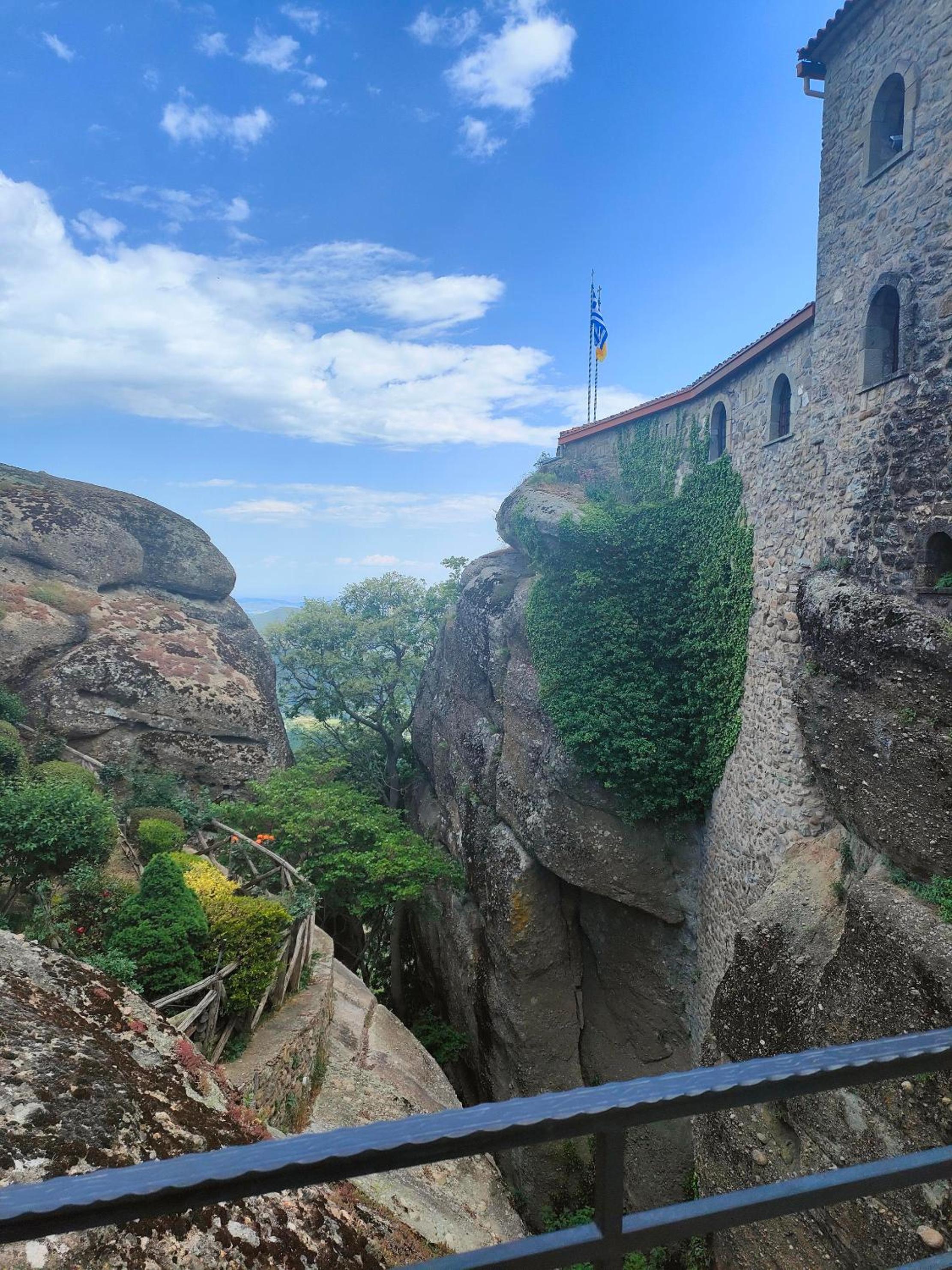 Spilaio at Meteora - Property Image 49