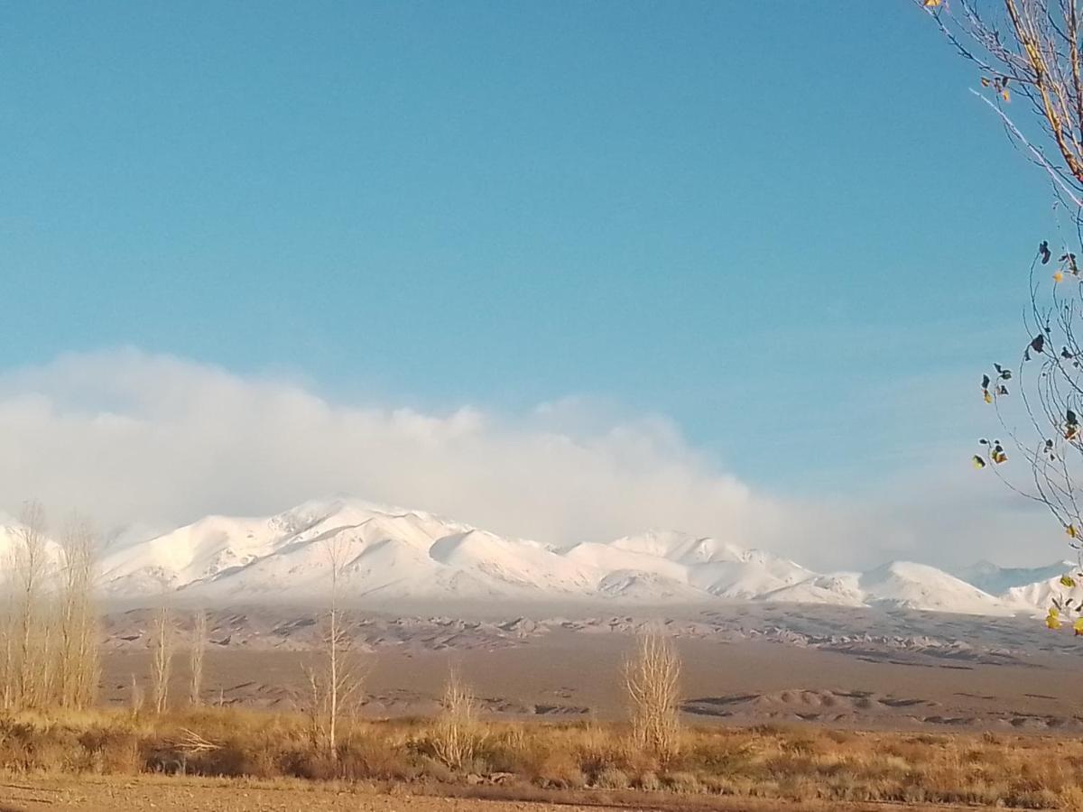 Ventana a la Cordillera
