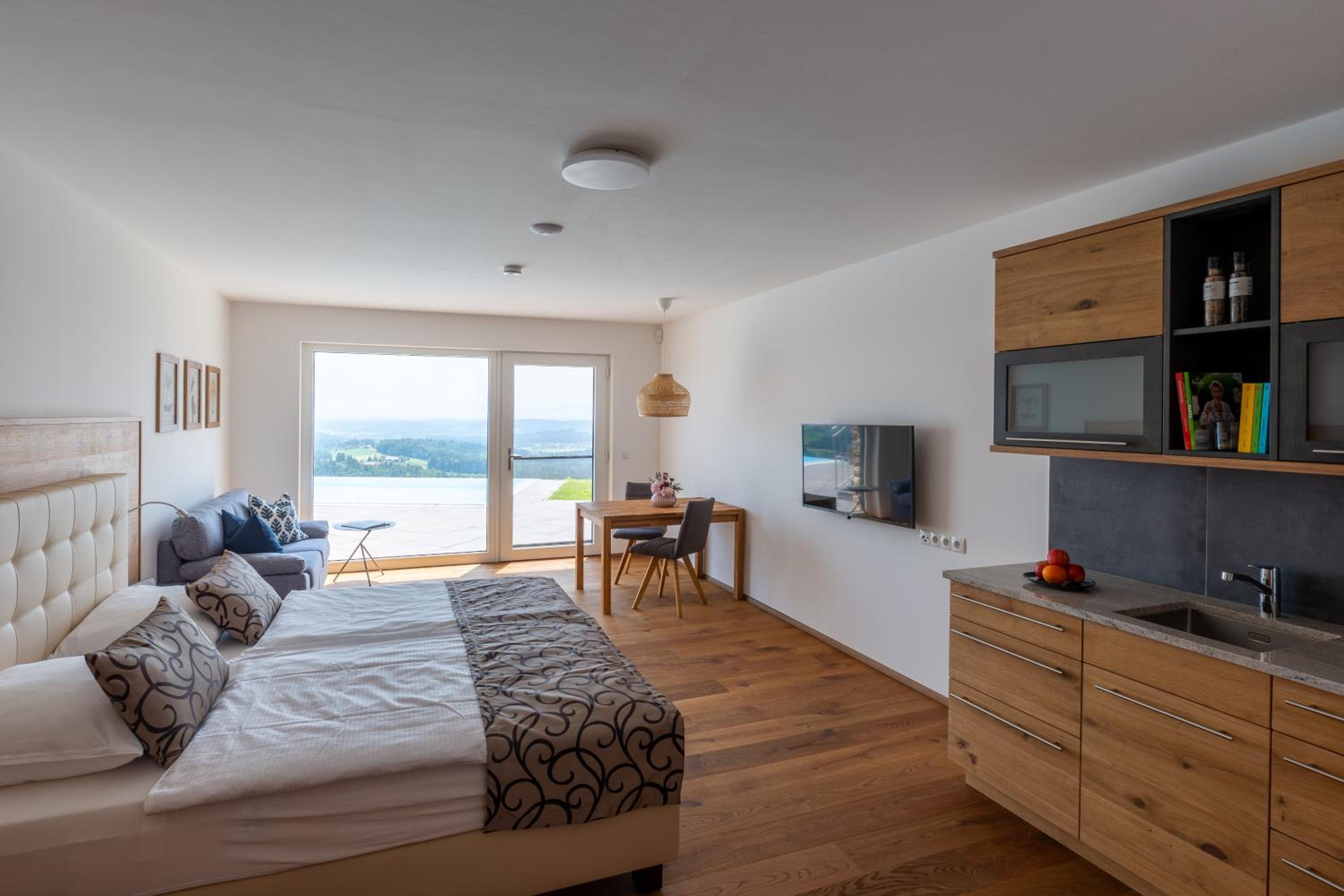 Greim15 --- ganzes Ferienhaus mit Fernsicht, Pool, Wellness