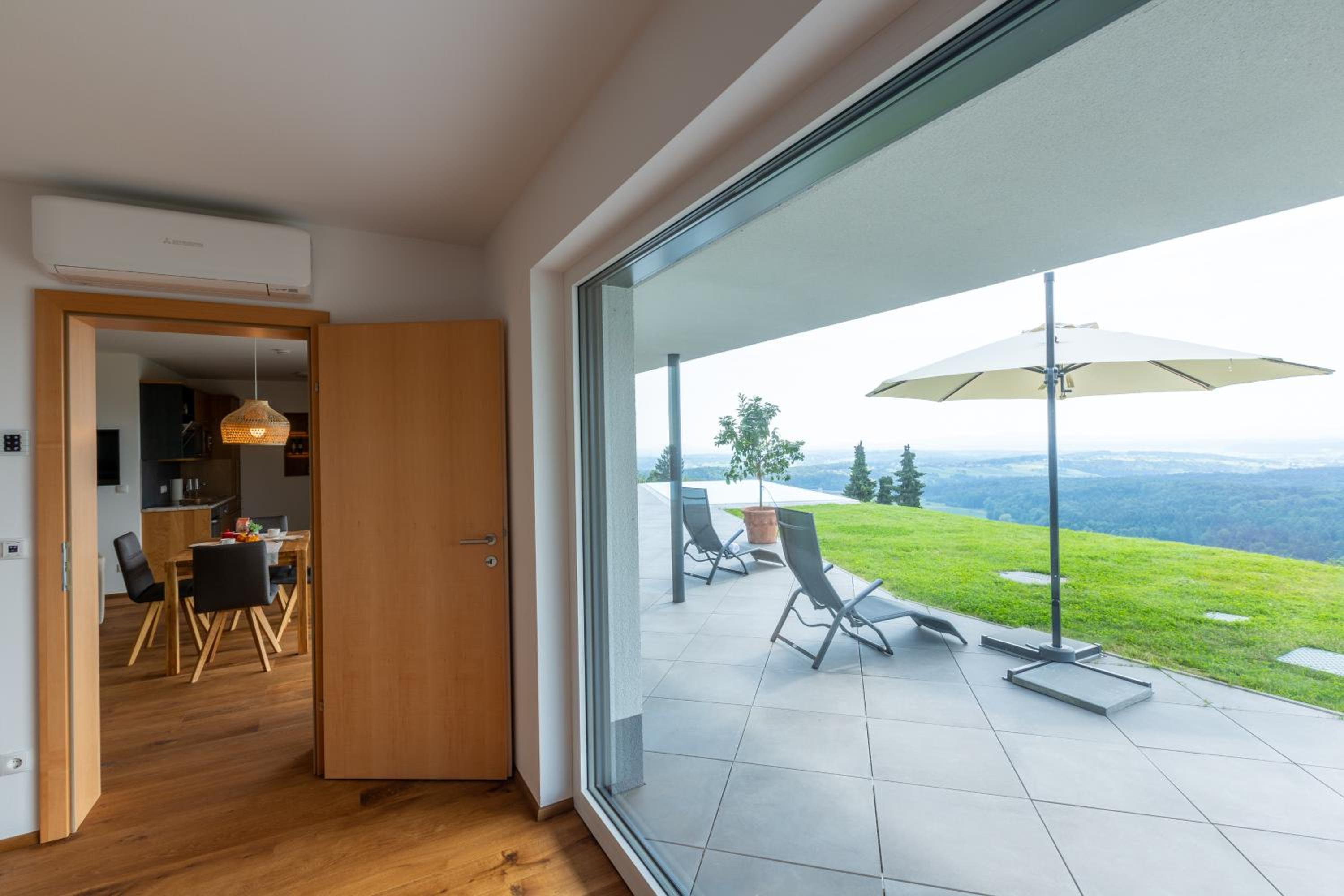 Greim15 --- ganzes Ferienhaus mit Fernsicht, Pool, Wellness