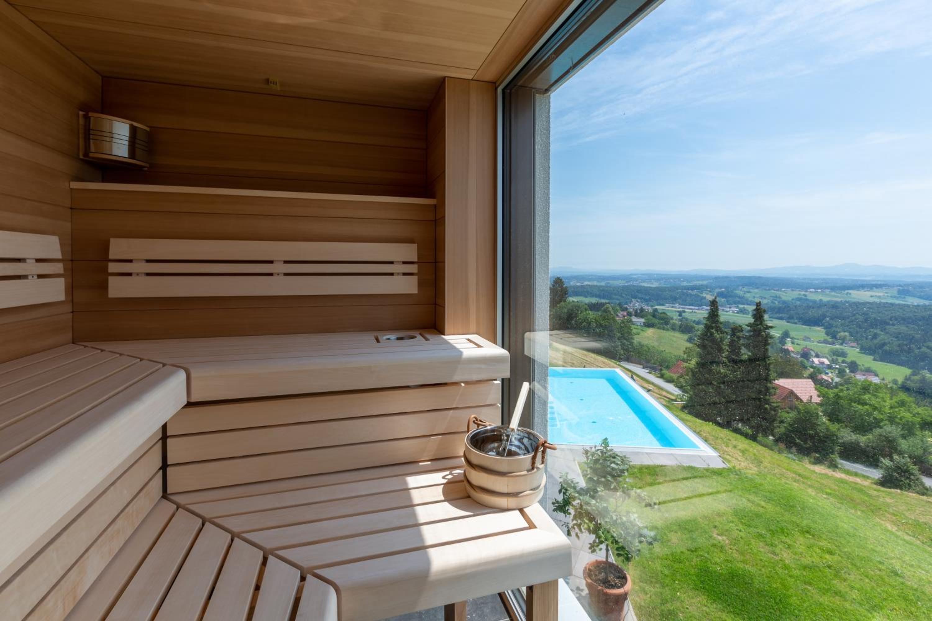 Greim15 --- ganzes Ferienhaus mit Fernsicht, Pool, Wellness