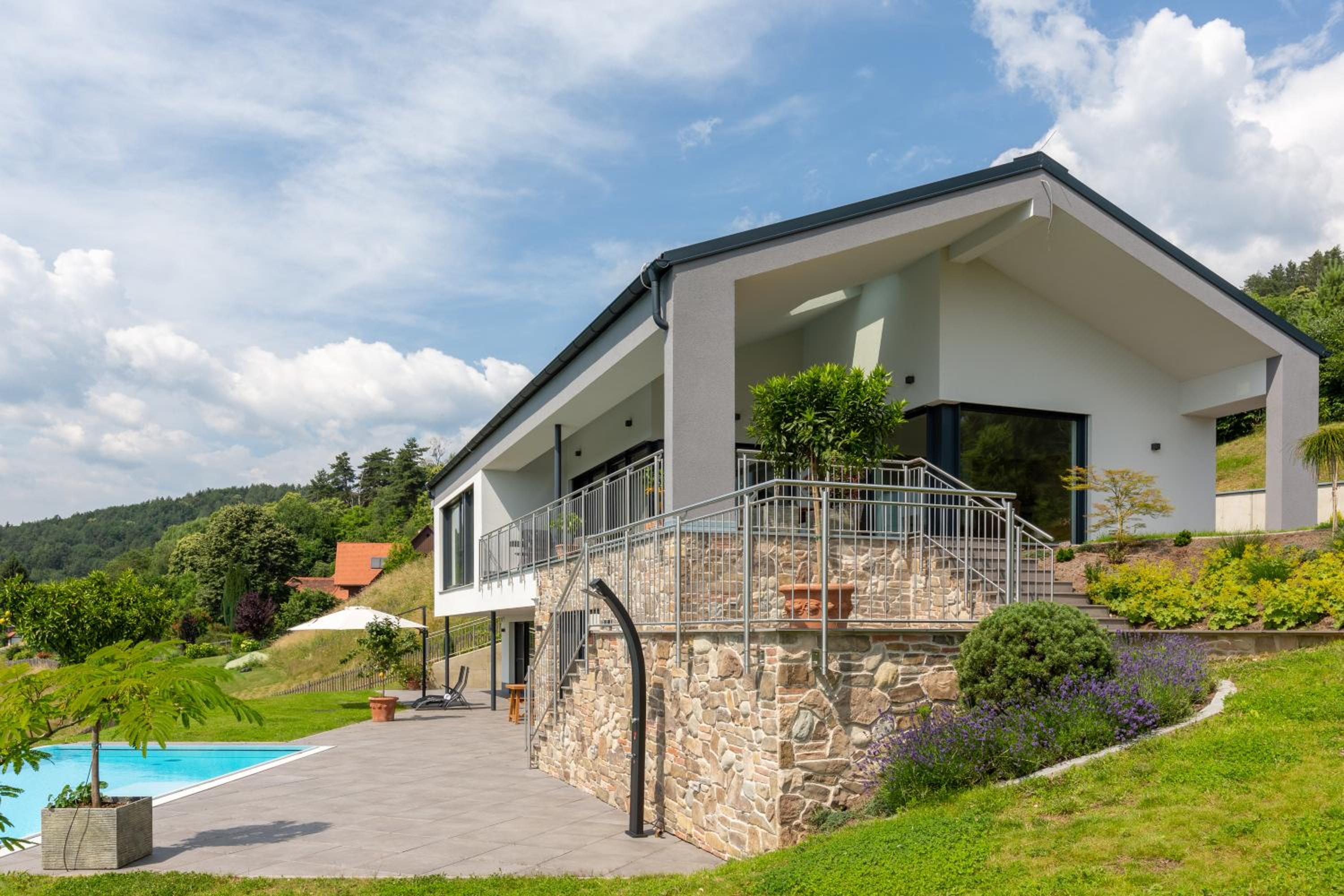 Greim15 --- ganzes Ferienhaus mit Fernsicht, Pool, Wellness