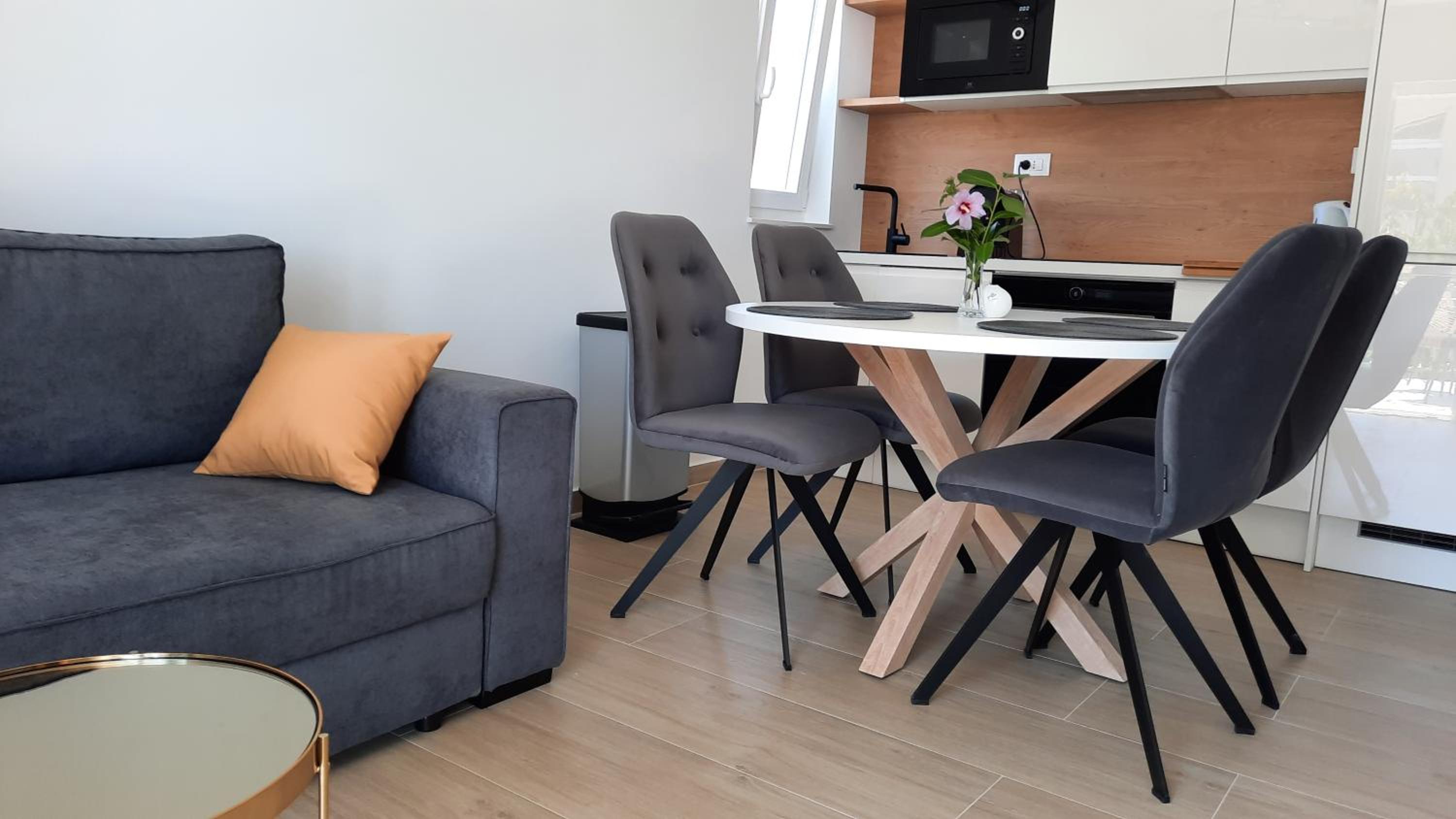 Luxury Apartments Marina View
