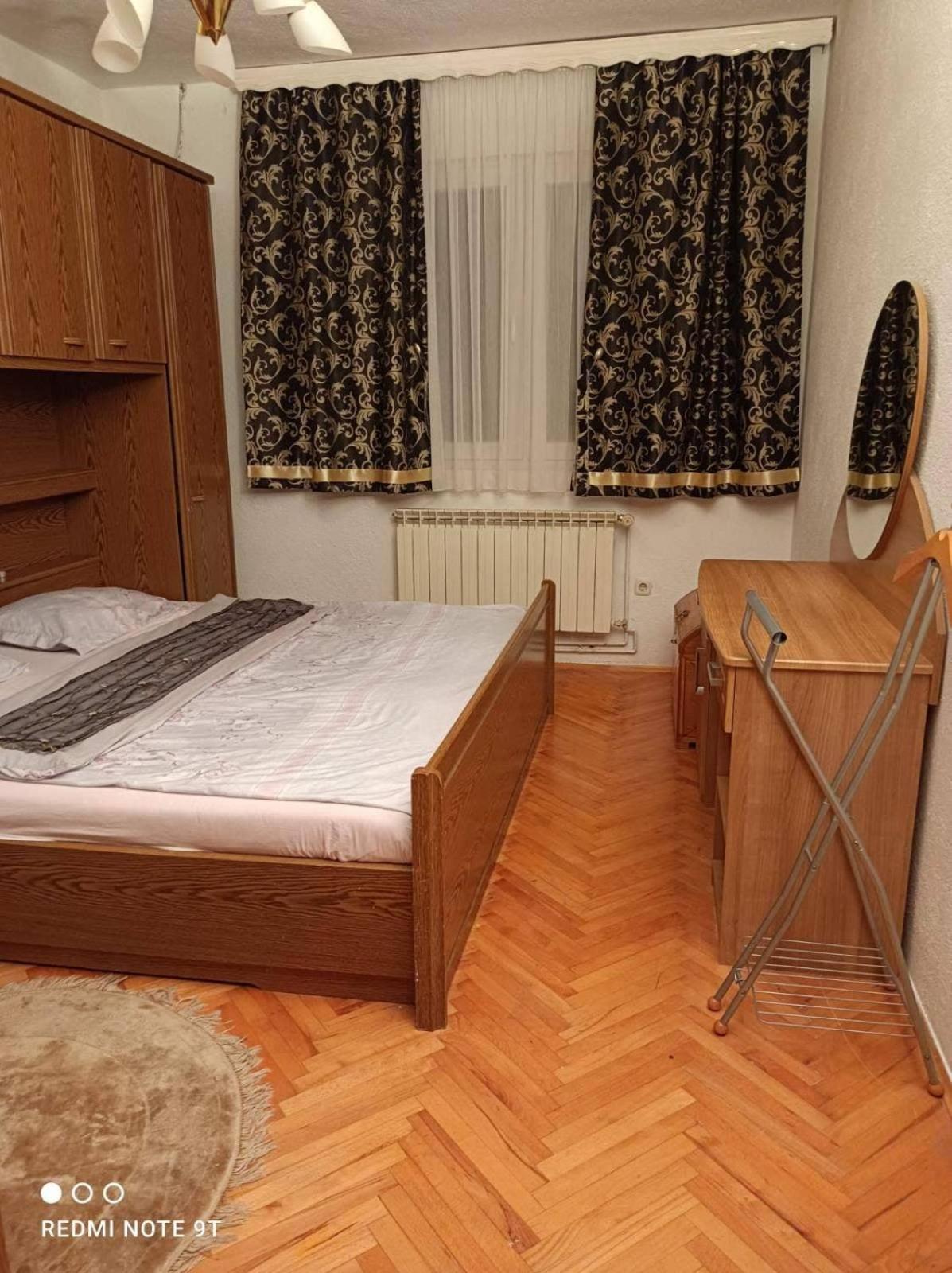 Apartment Tarik