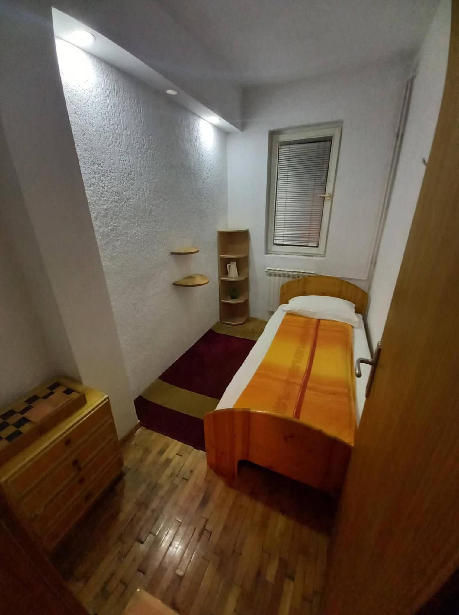 Apartment Tarik