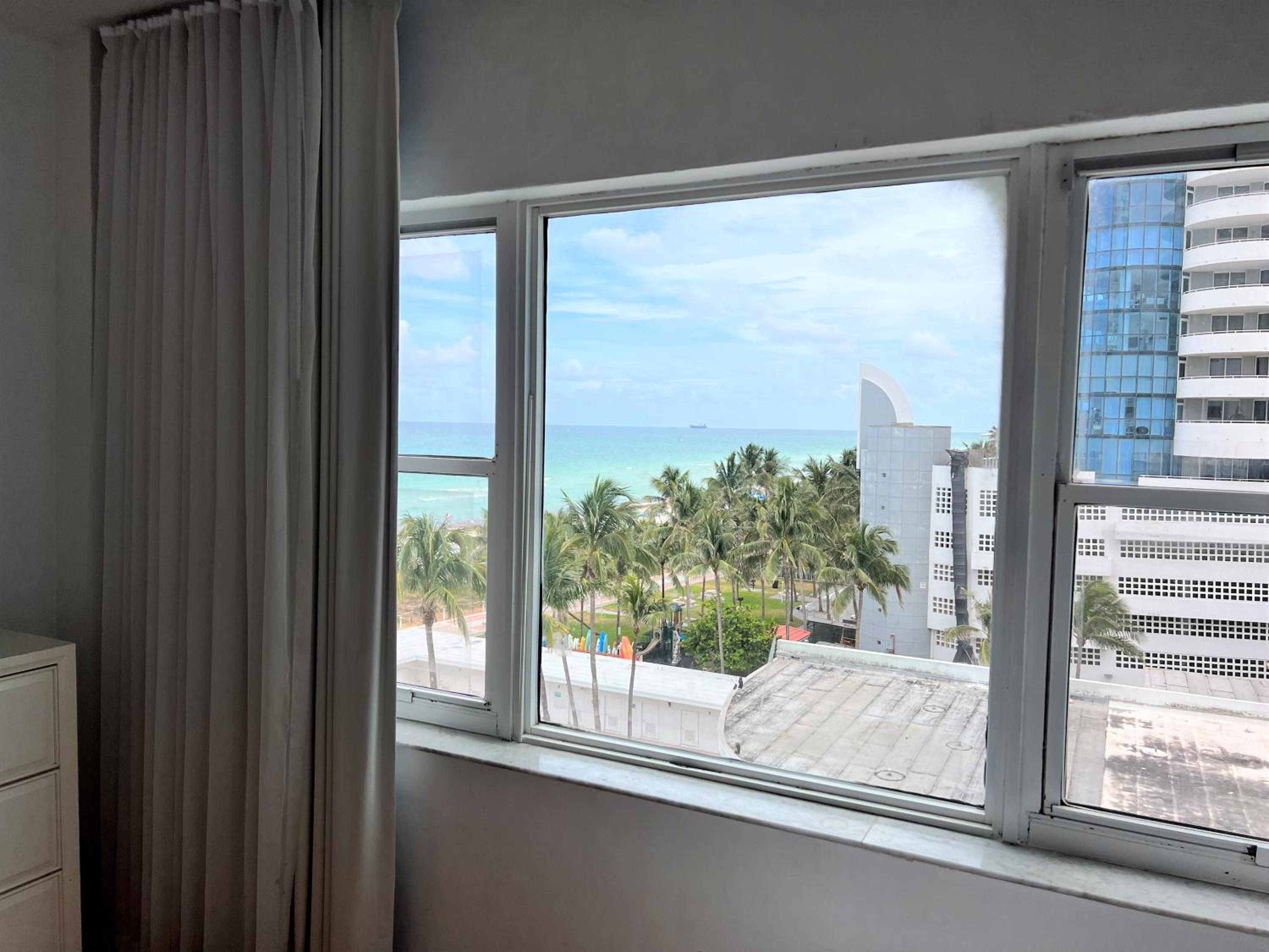 Ocean Front Units at Miami Beach