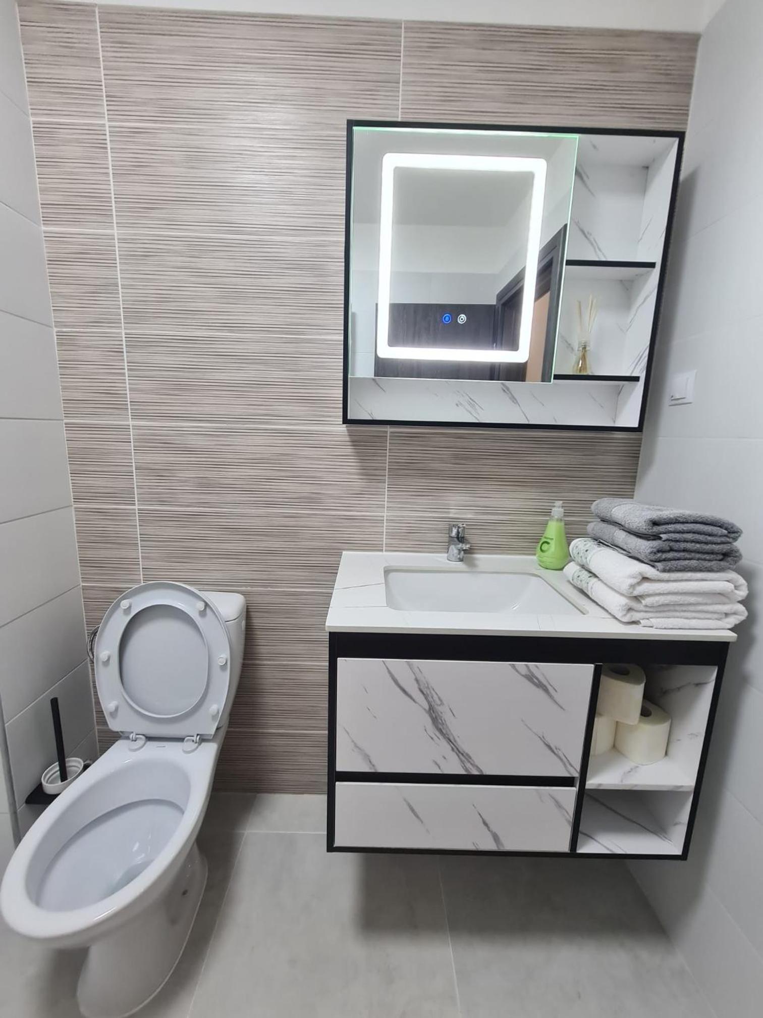 Ghencea Residence 158 L1 view 5