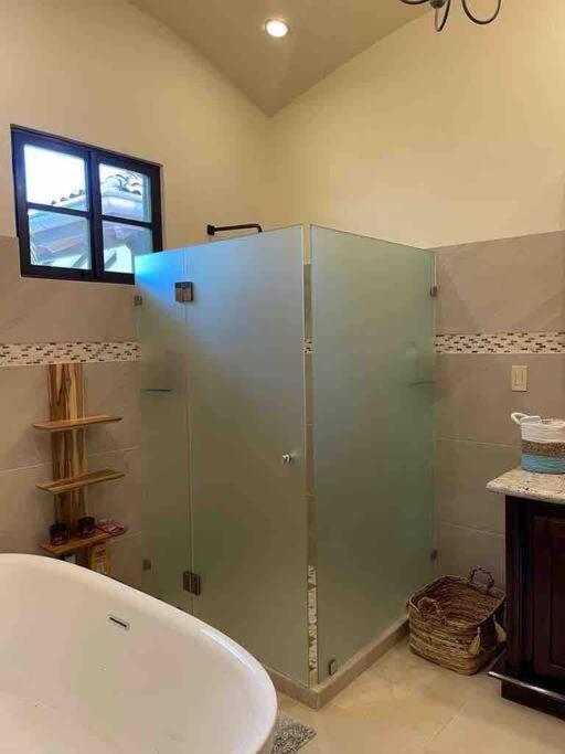 Photo 18