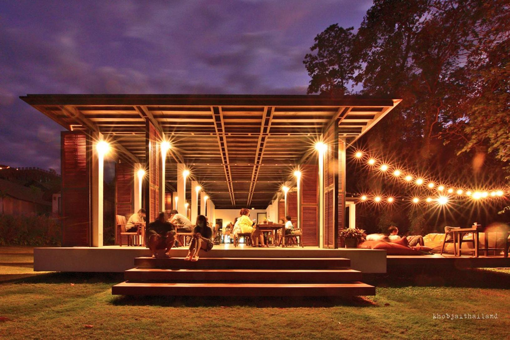 Little Moon Villa