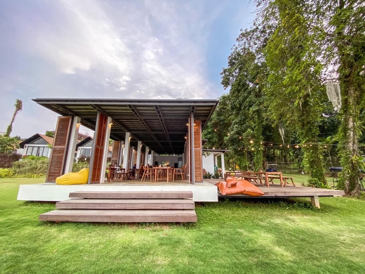 Little Moon Villa