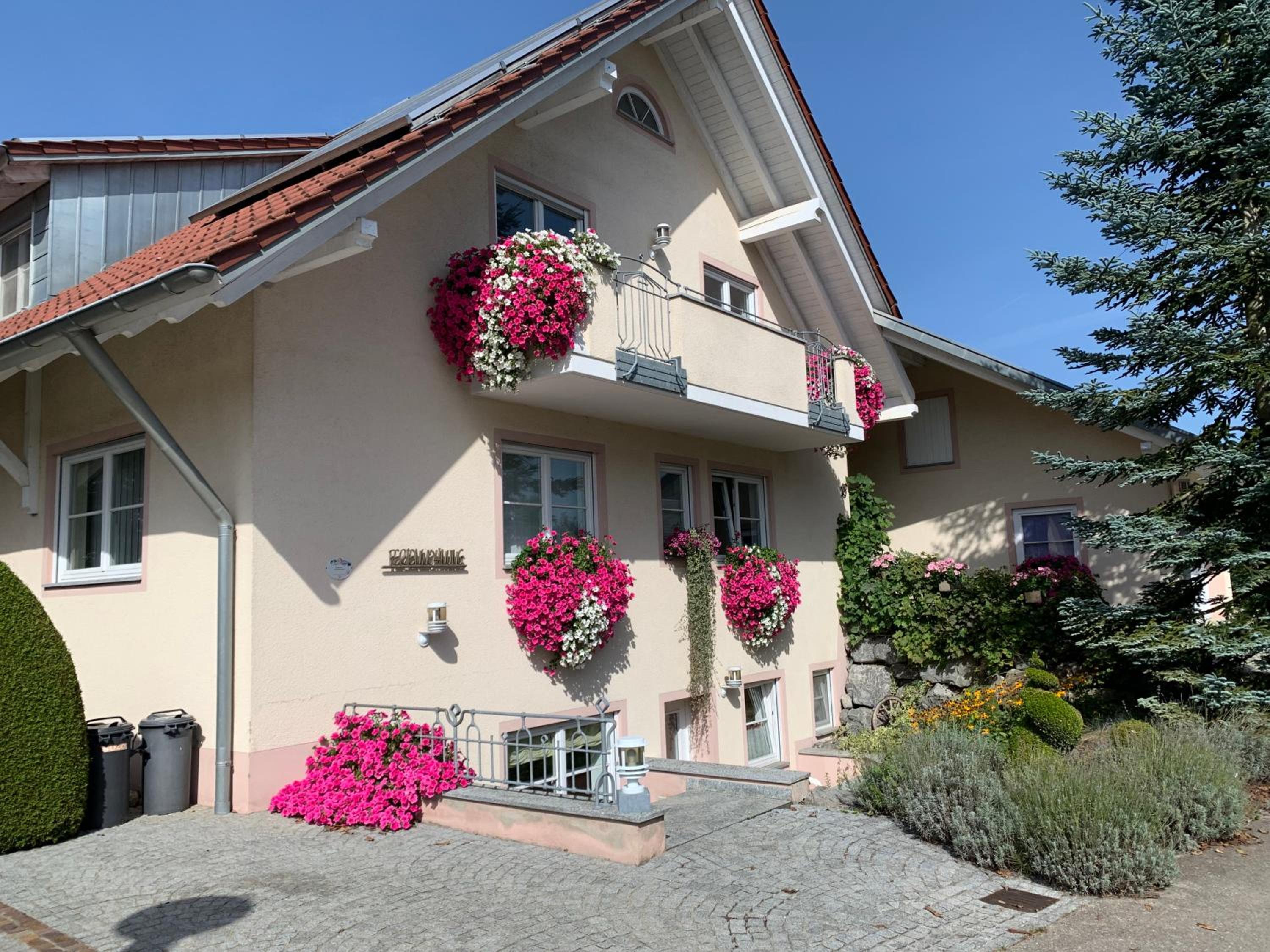 BodenSEE Apartment Tettnang APFELLIEBE view 4