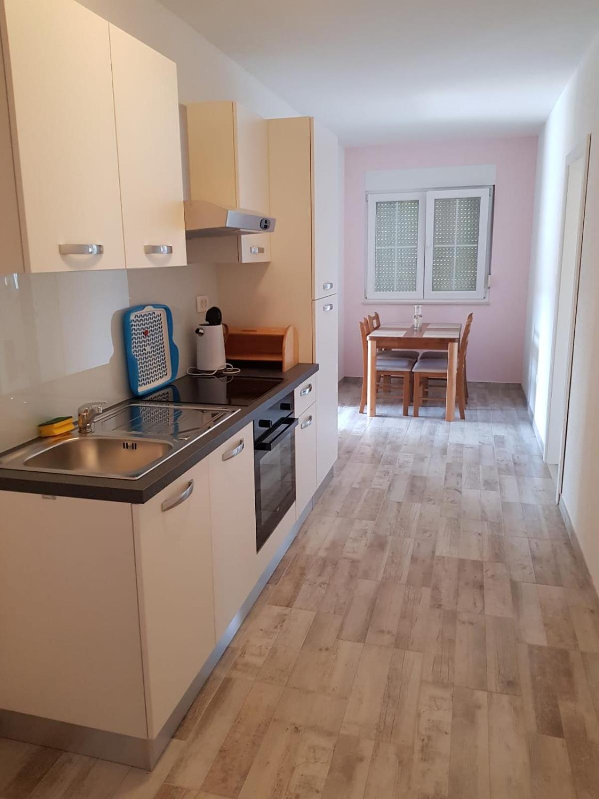 A&M Apartment