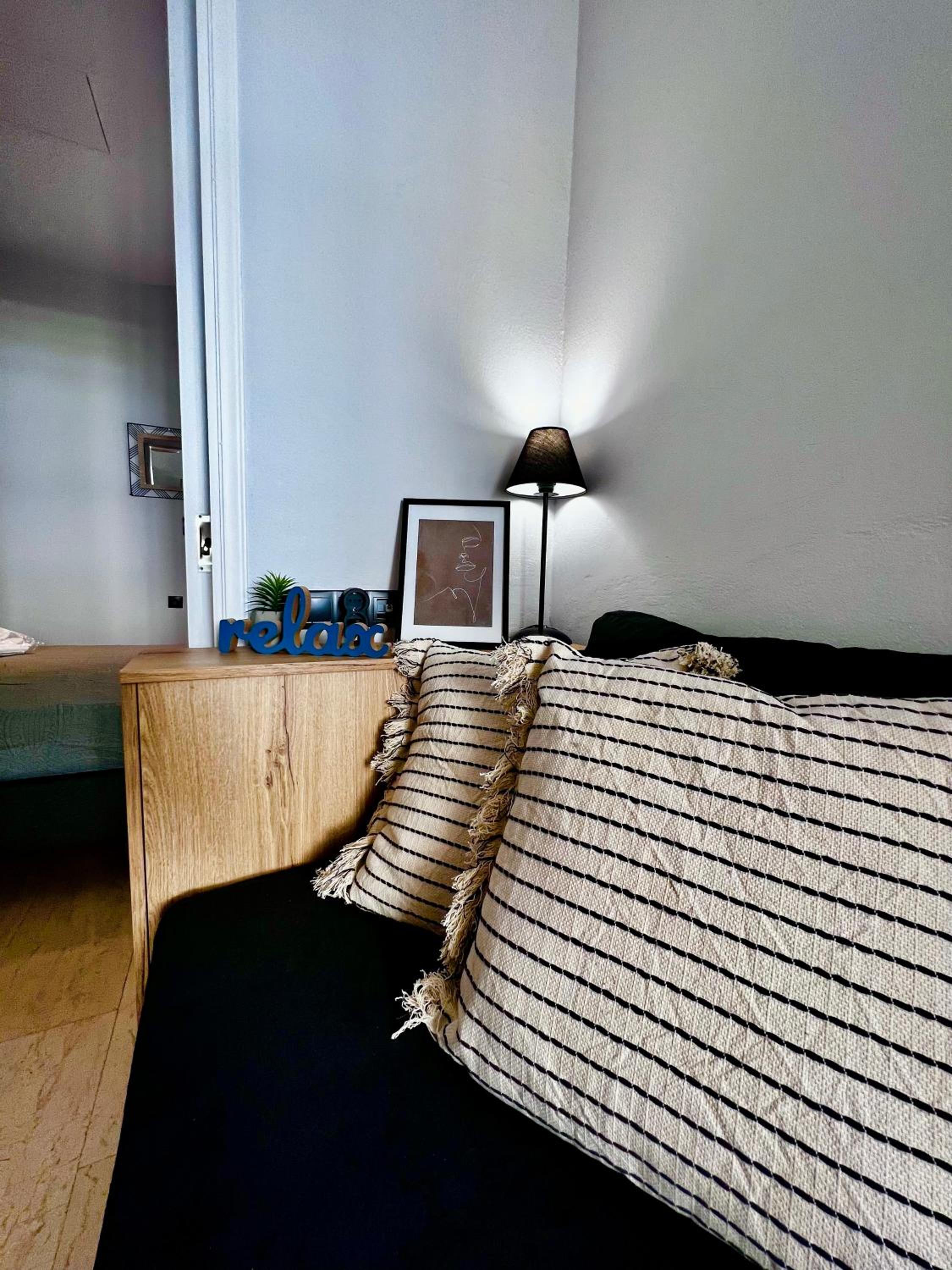 Hotel Central Double Room Ground floor - Image 1