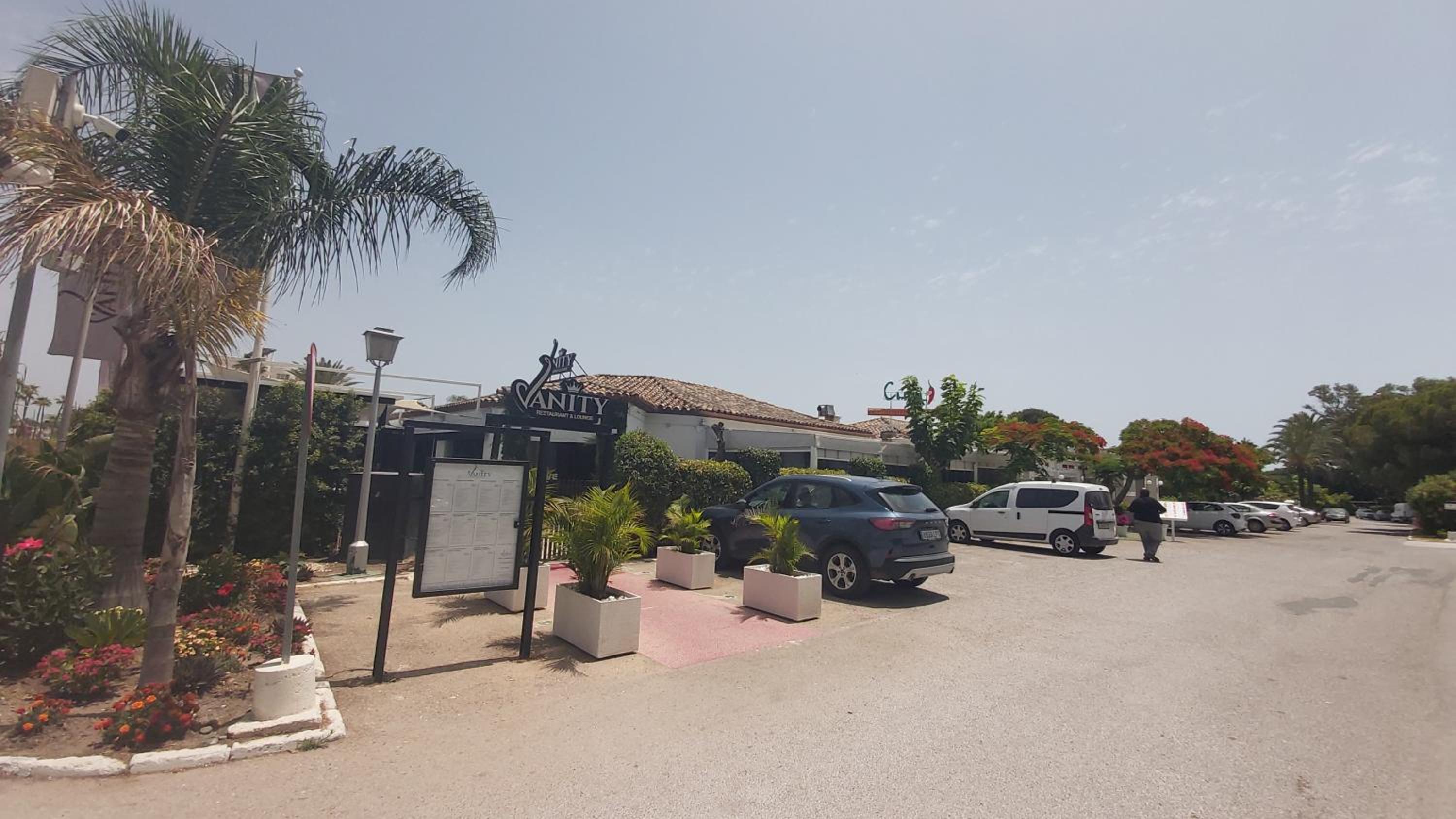 Del Parque Flats Paraiso Beach