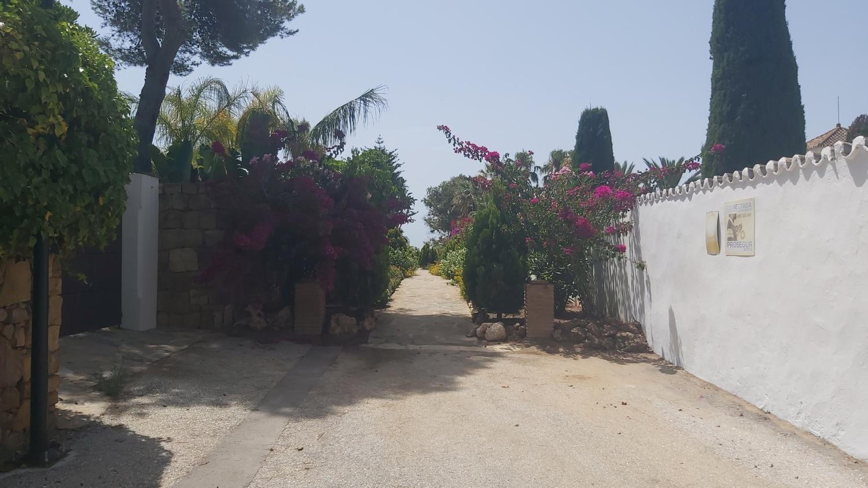 Del Parque Flats Paraiso Beach