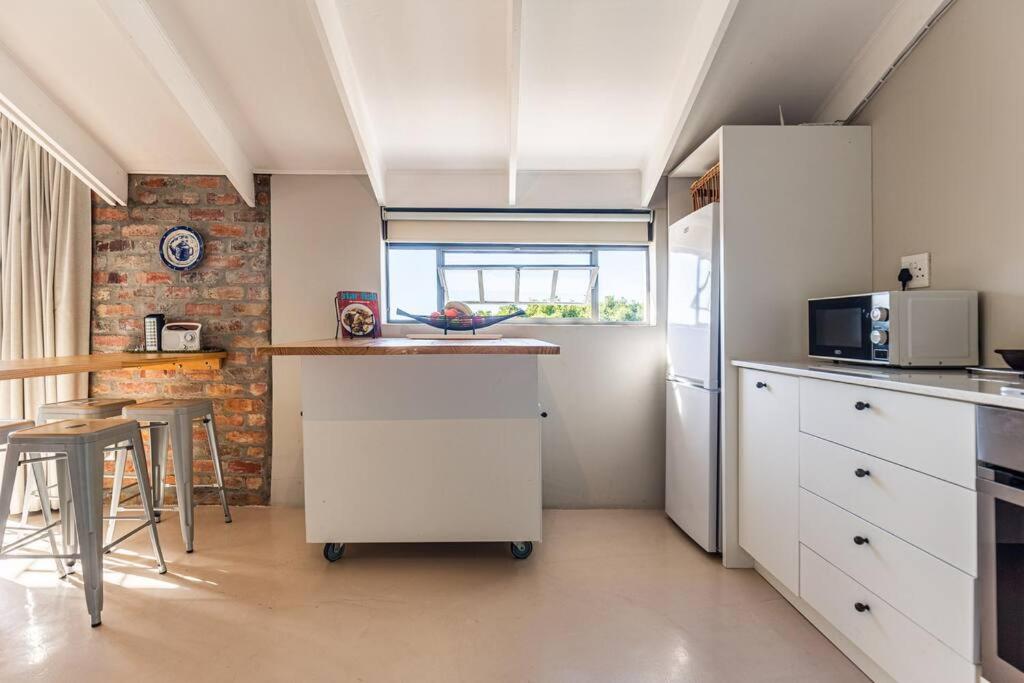 Star Fish Cottage Kalk Bay