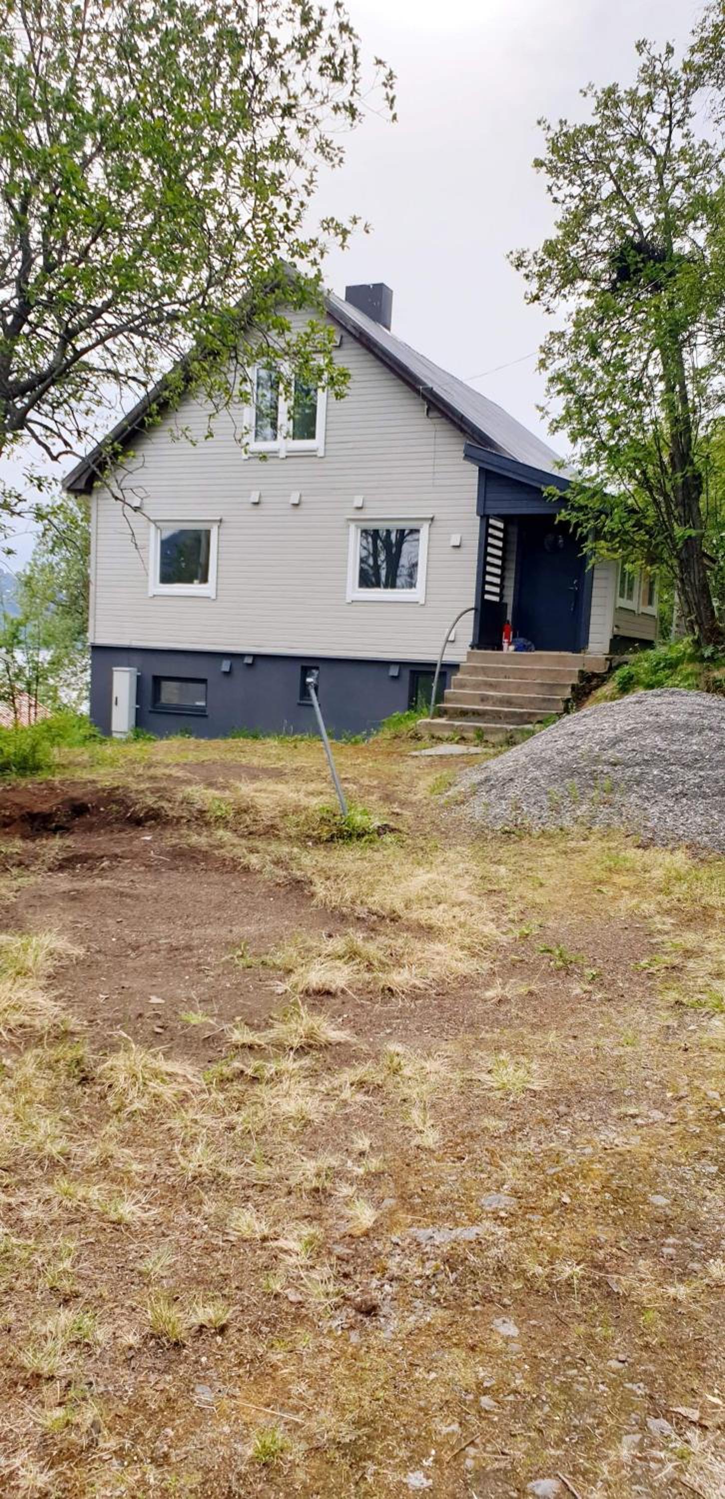 Hus på bakken
