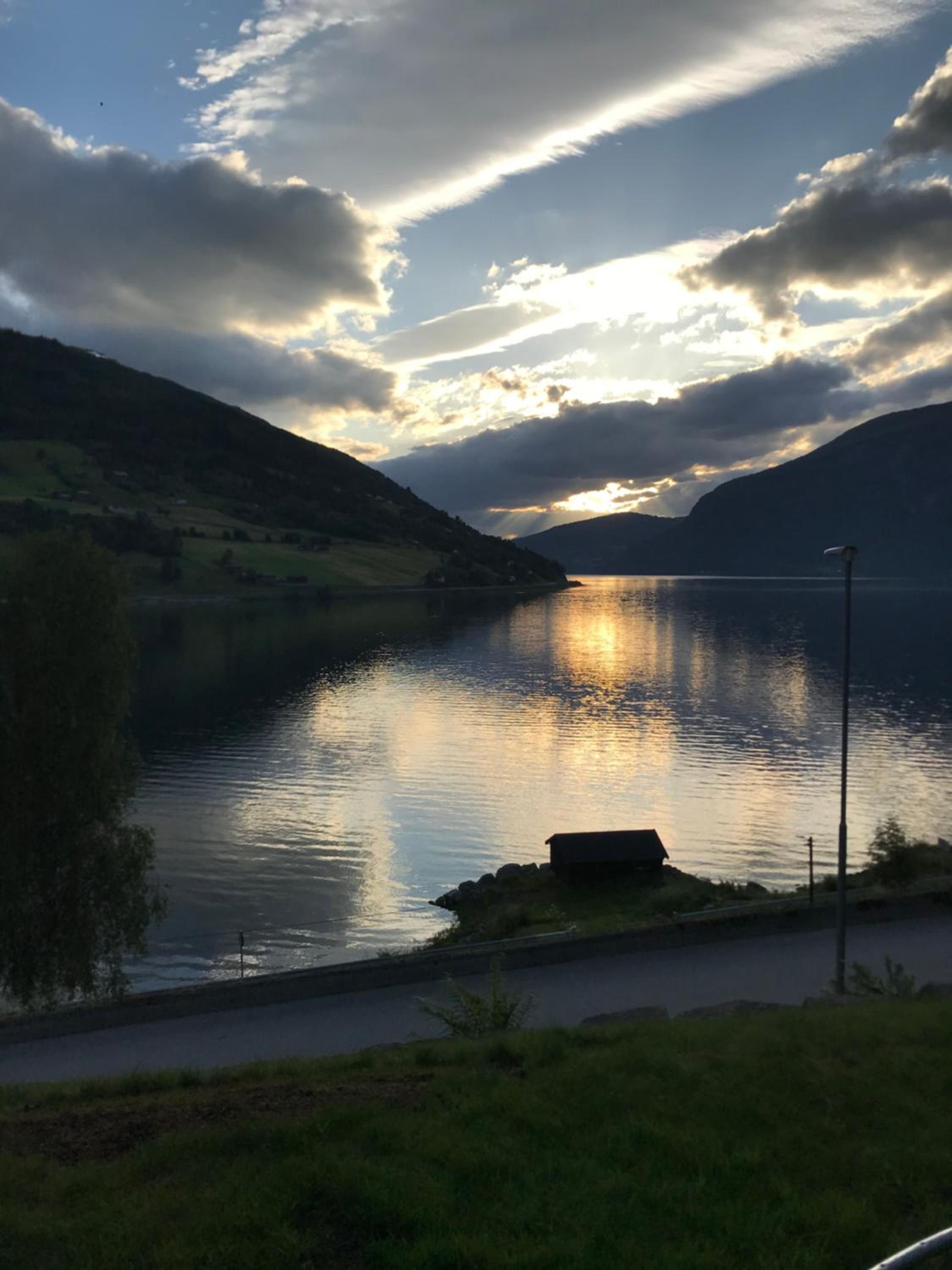 Panorama Fjord Olden