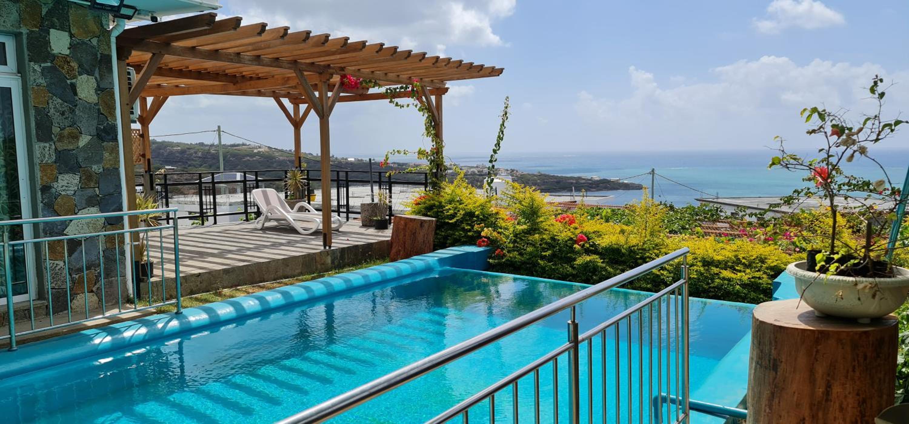 Villa Paradise Rodrigues view 3