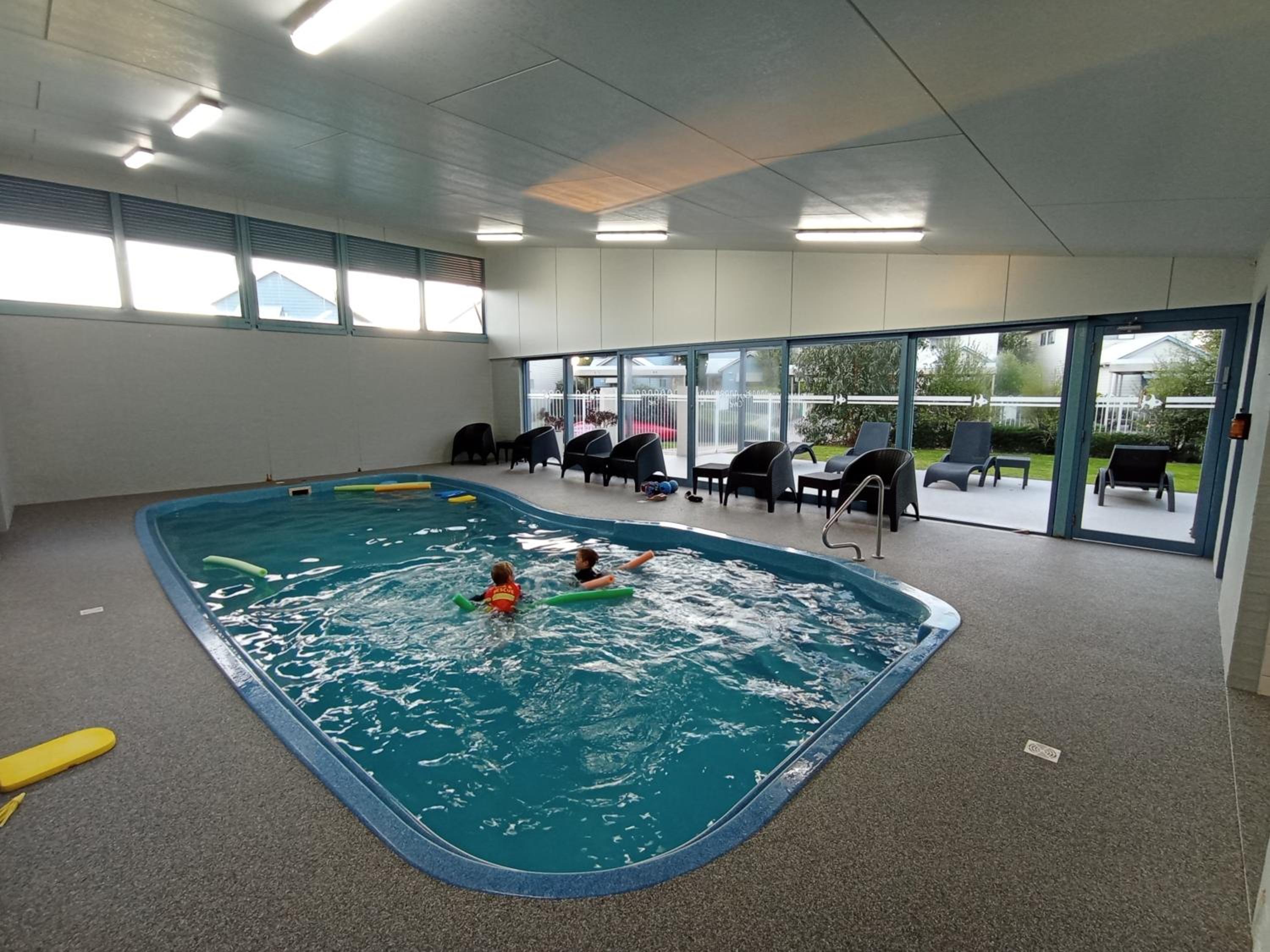Captains Cove 1st Floor Spa Luxury Apartments - Free Netflix