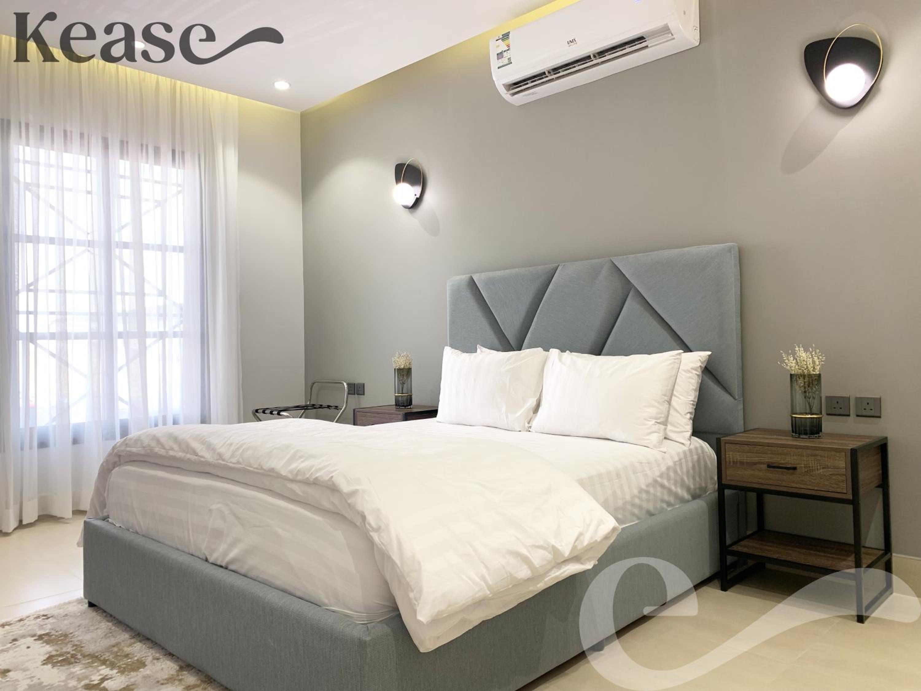 Kease Narjis B-4 Luxury Gold AG58