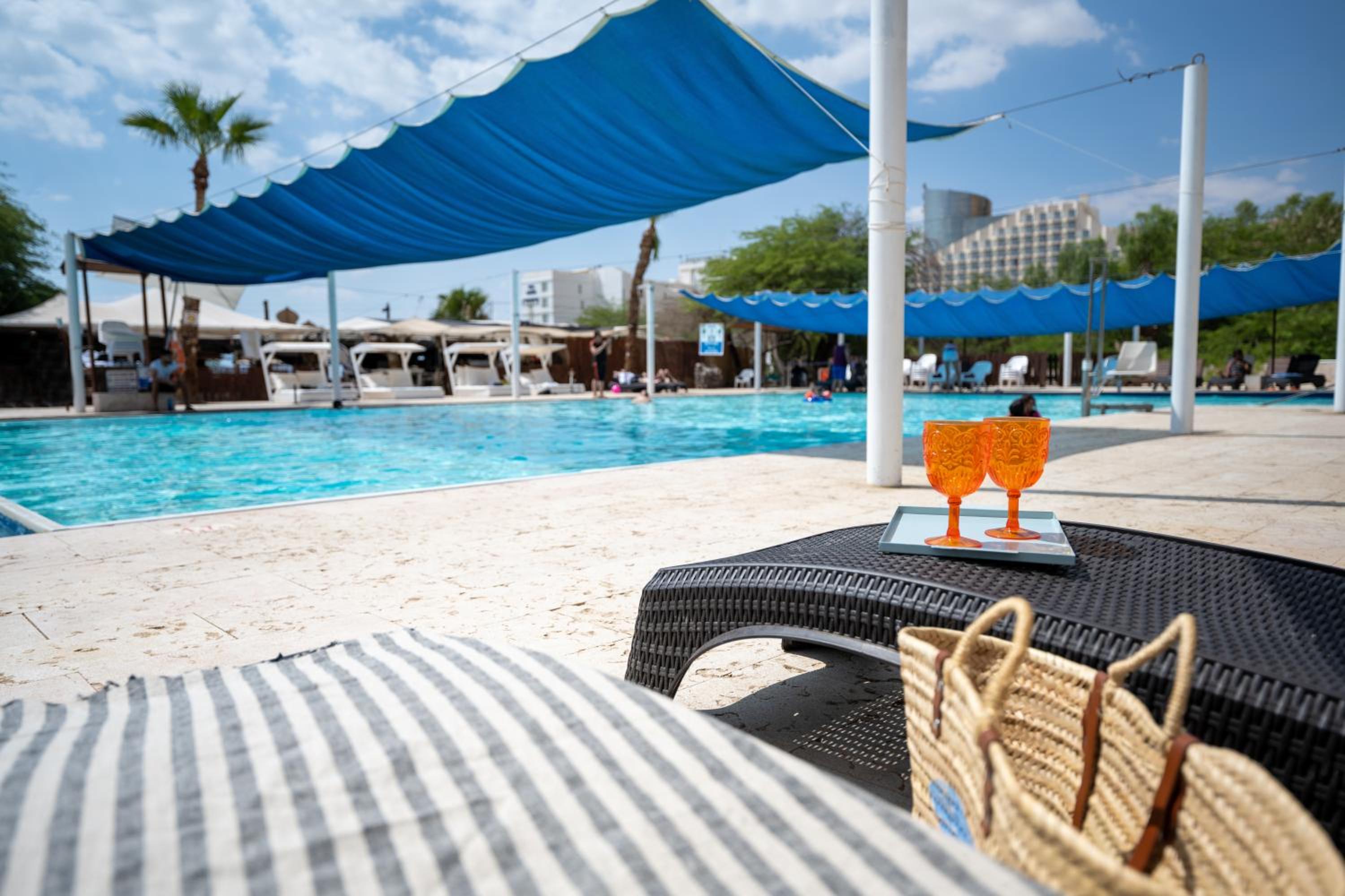Ein Bokek Vacations - Leonardo Inn Hotel Dead Sea - Property Image 12
