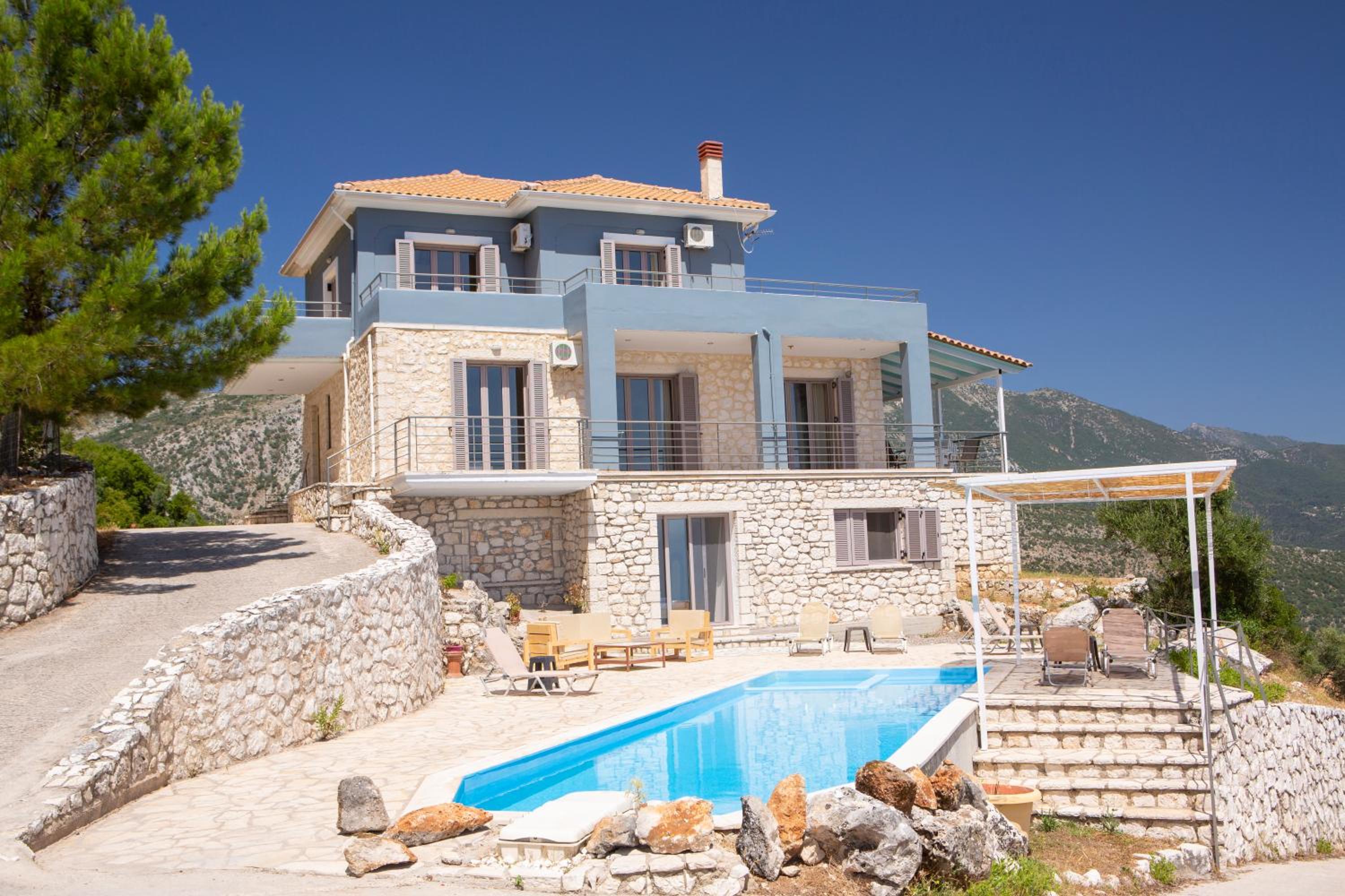 marmar lefkada luxury villas view 4