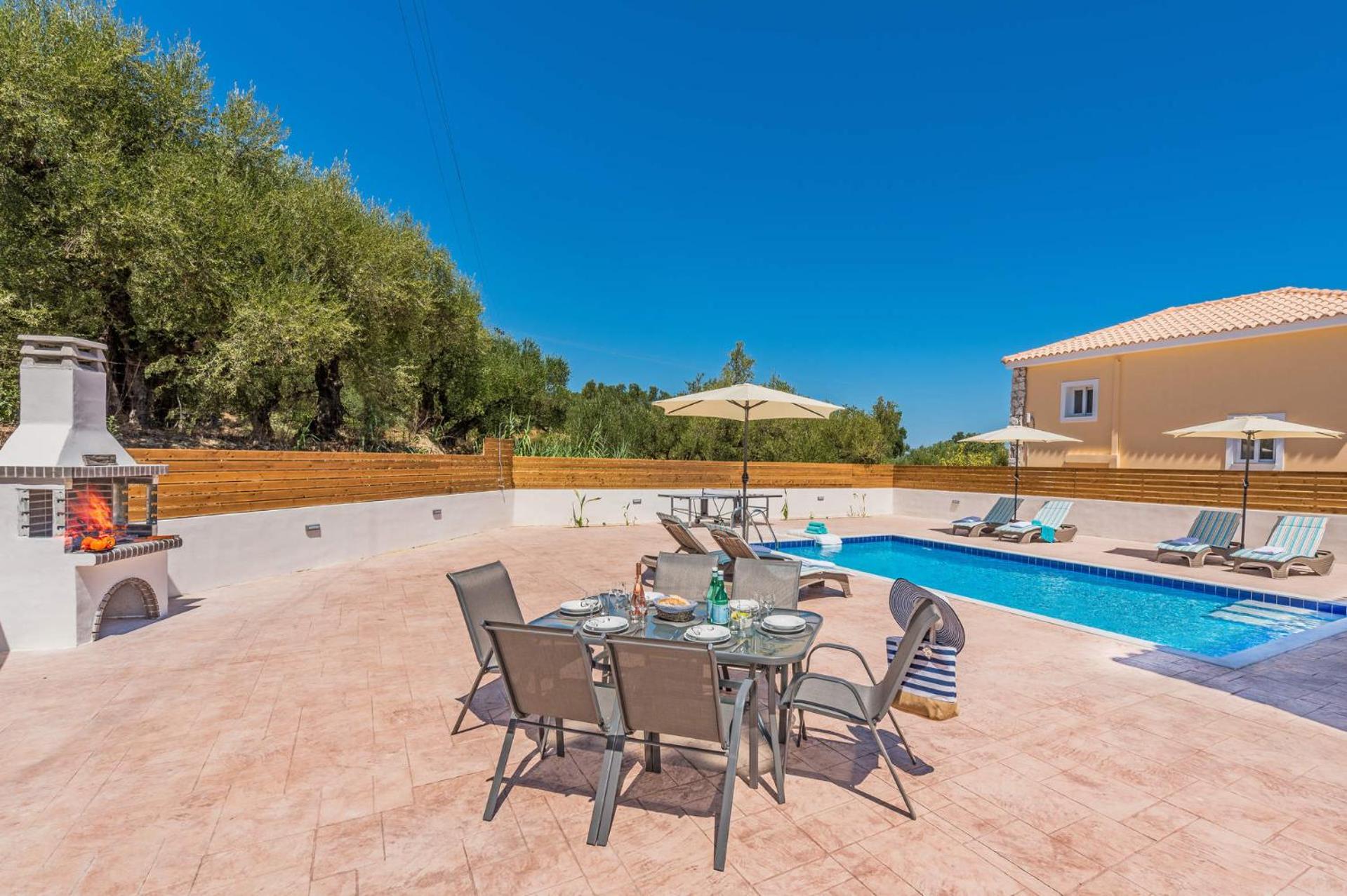 Villa Hali Maris by Villa Plus photo 2