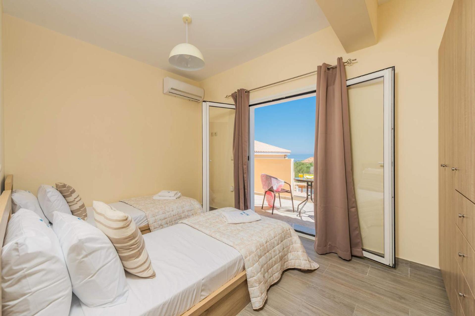 Villa Hali Maris by Villa Plus photo 4