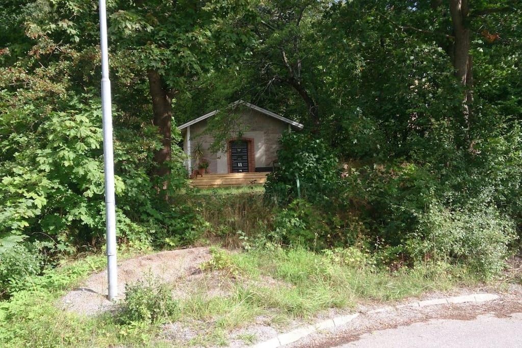 Studio house in quiet area