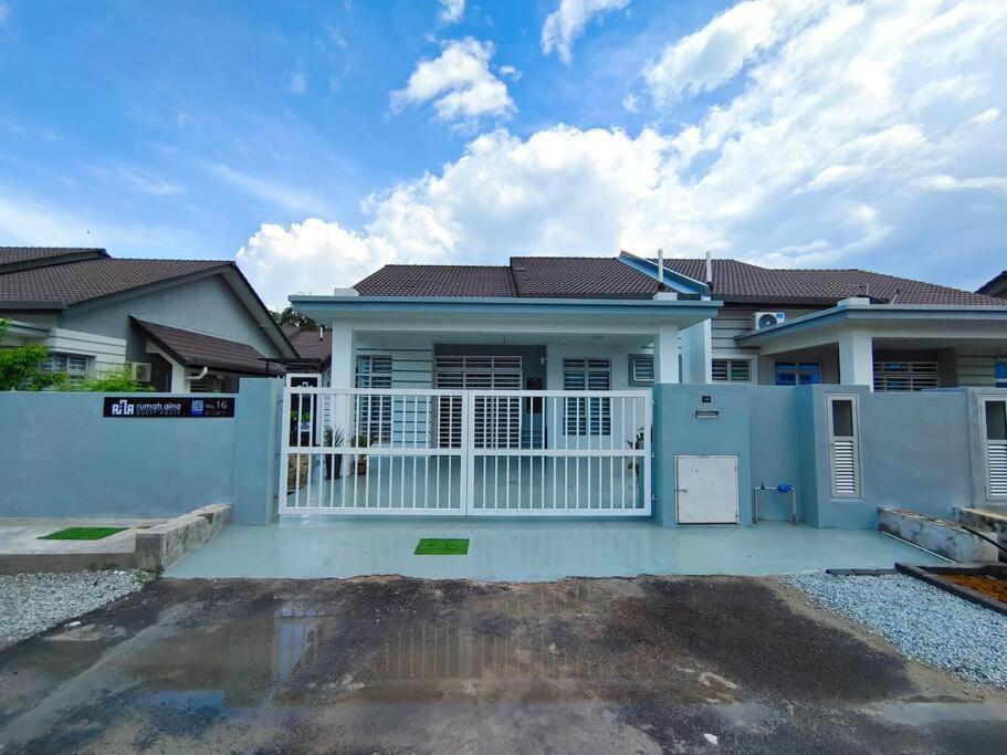 RUMAH AINA Homestay Bukit Changgang Private Pool photo 4