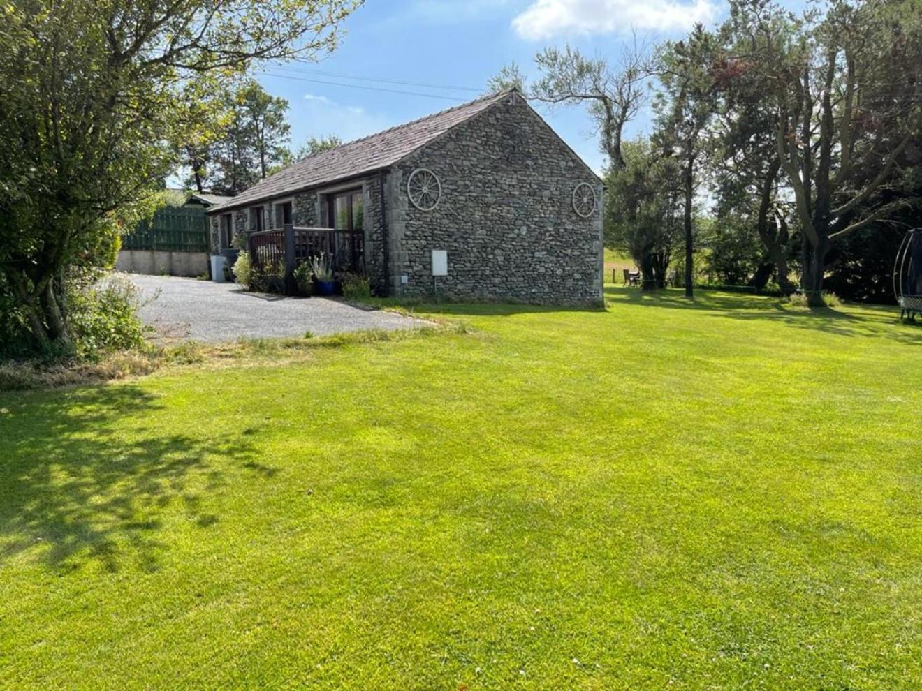 Penrith Vacations - Lake District cottage in 1 acre gardens off M6 - Property Image 51