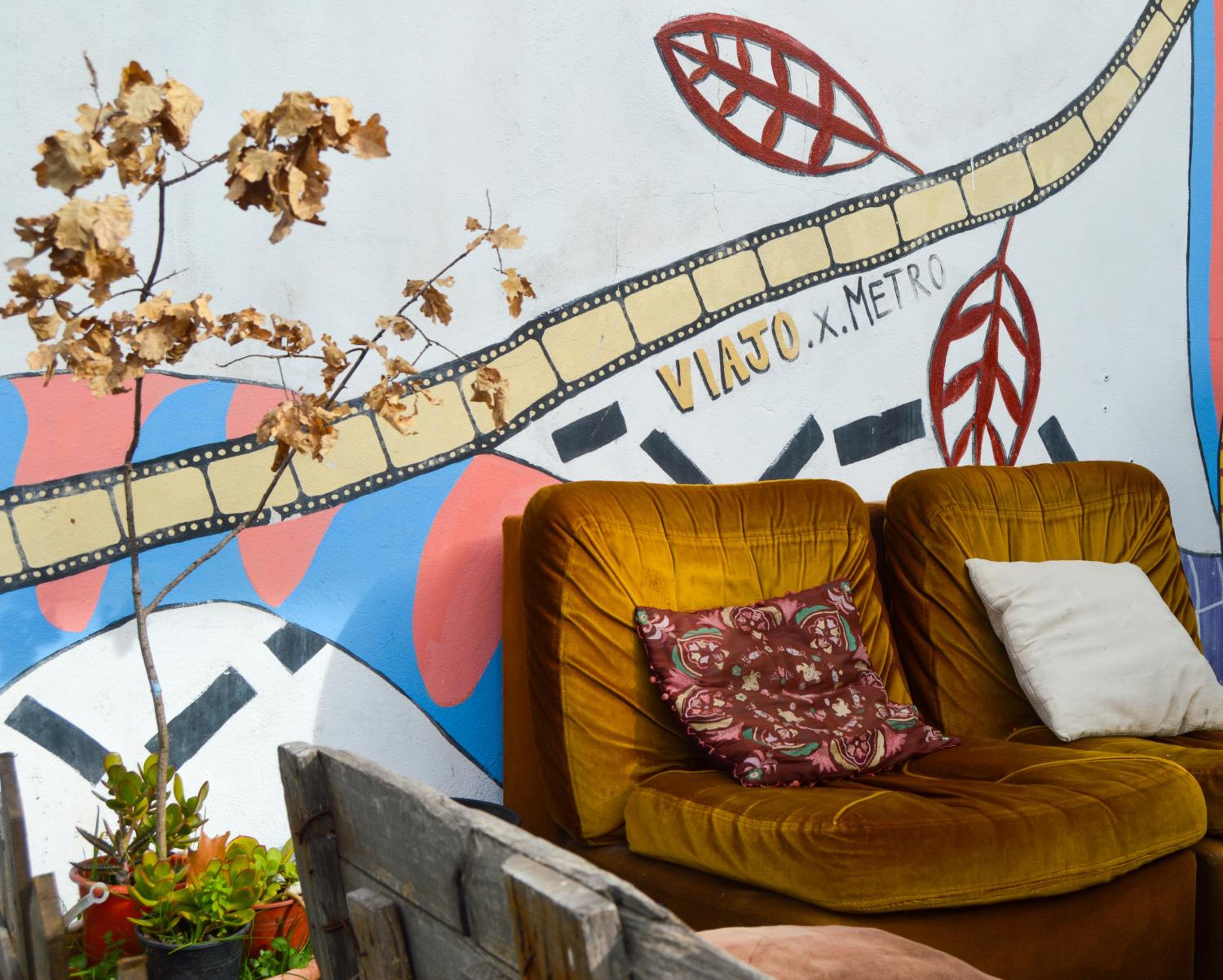 Zeppelin Art-Hostel