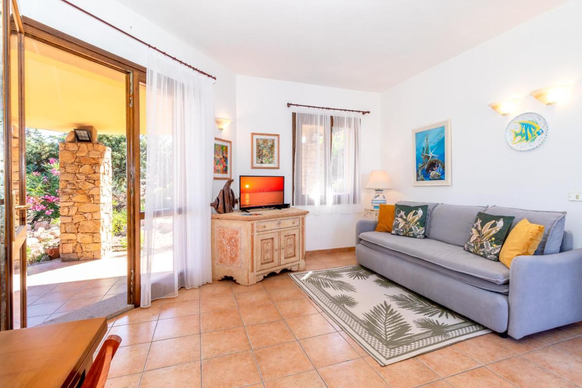 Costa Paradiso - Ocean front Villa Nella with seaview and private whirlpool photo 4