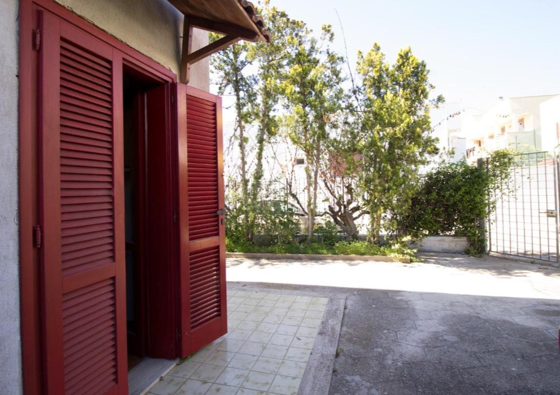 Villa Casaluce con giardino a 5 minuti dalle spiagge view 2