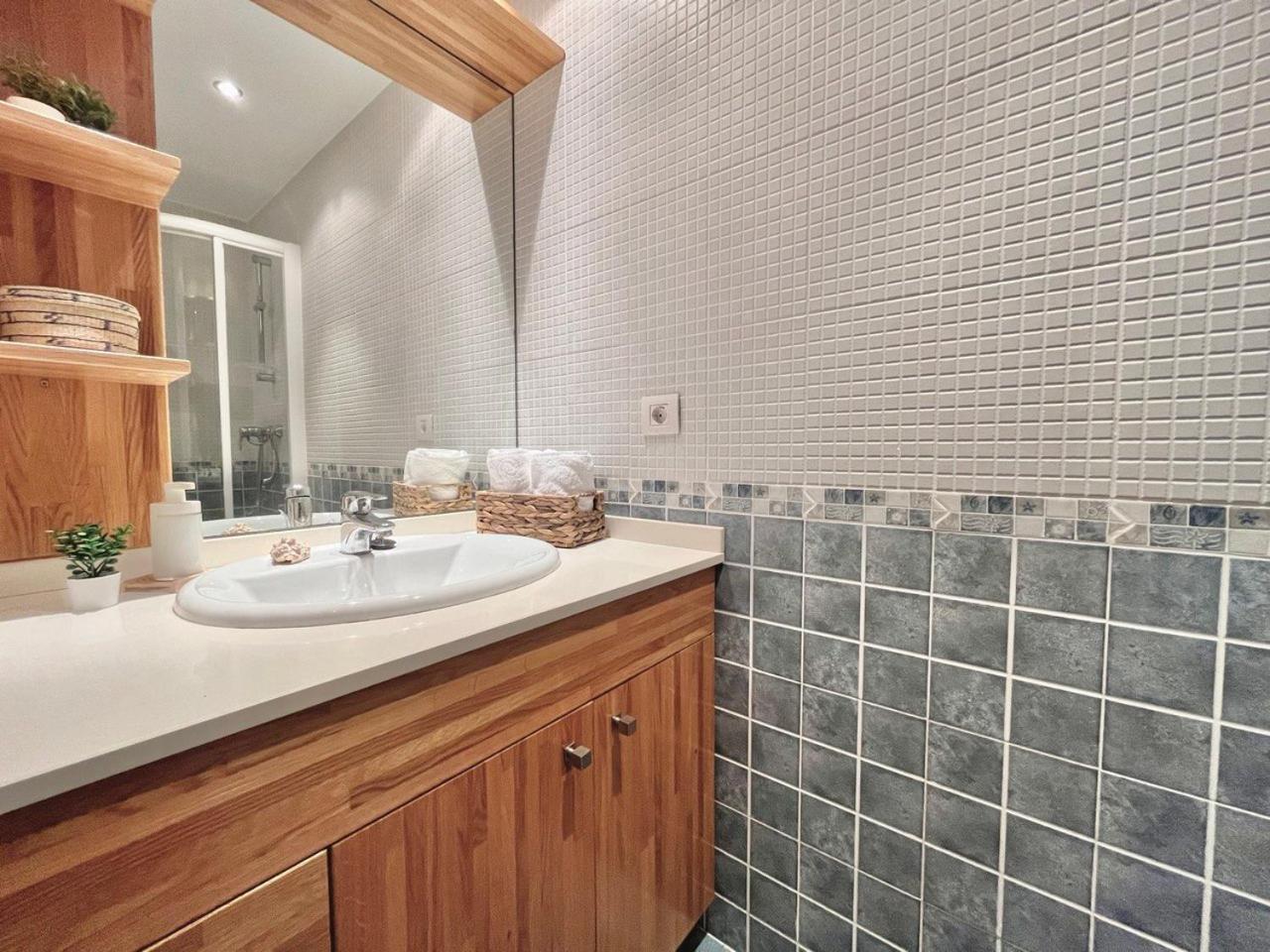 Apartamento Arao Malpica con vistas al mar